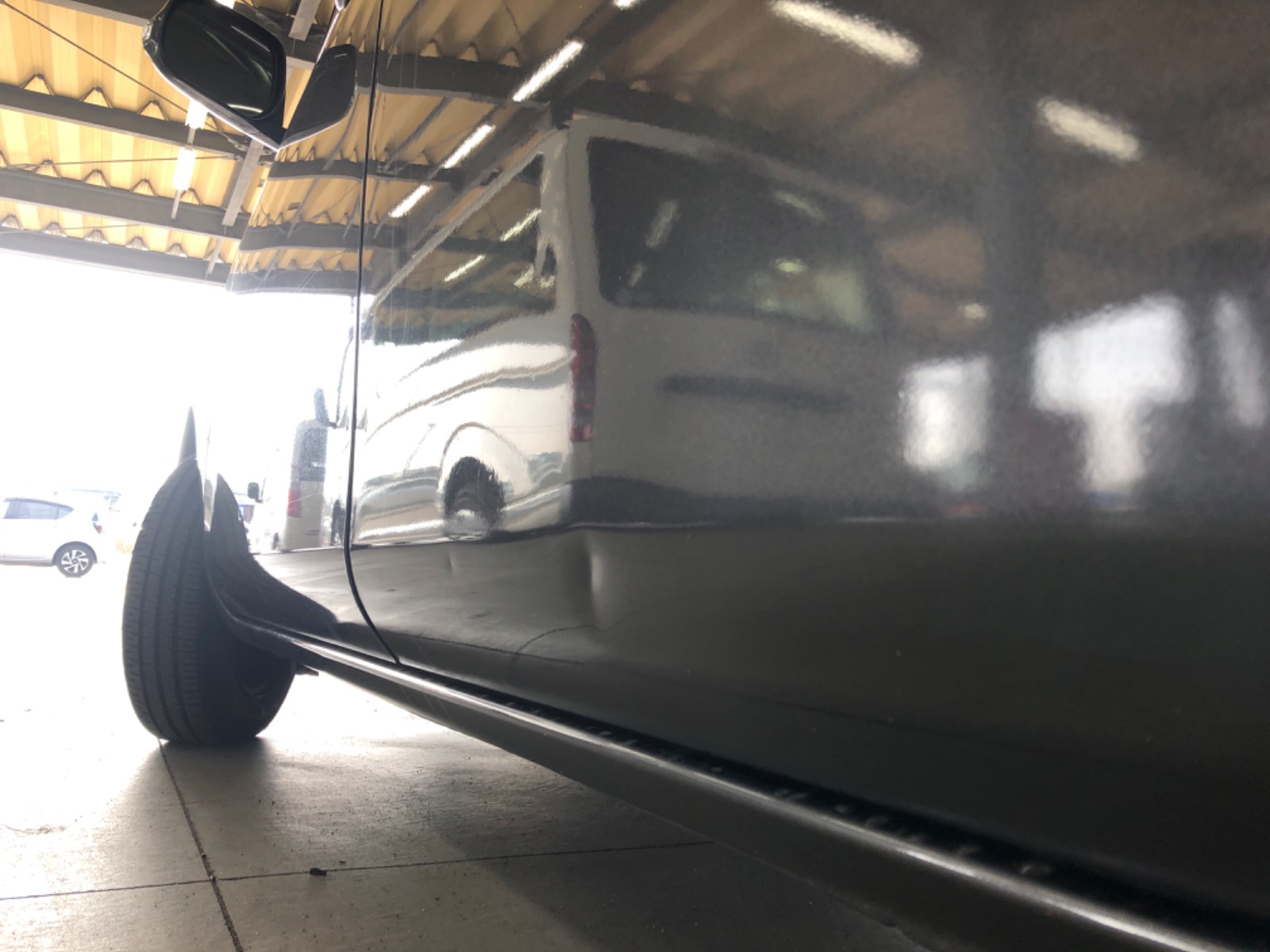 キズ・ヘコミ_24