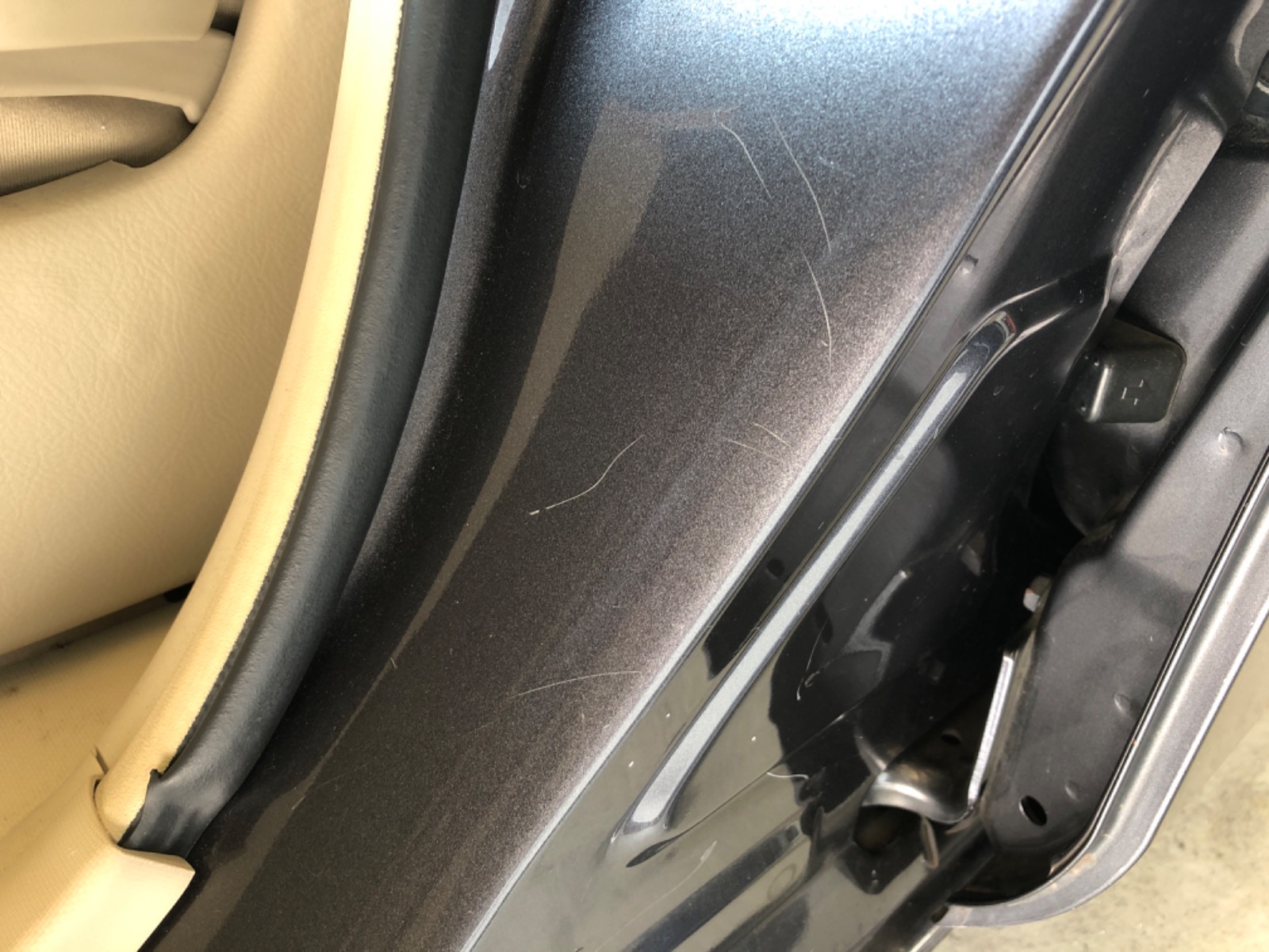 キズ・ヘコミ_32