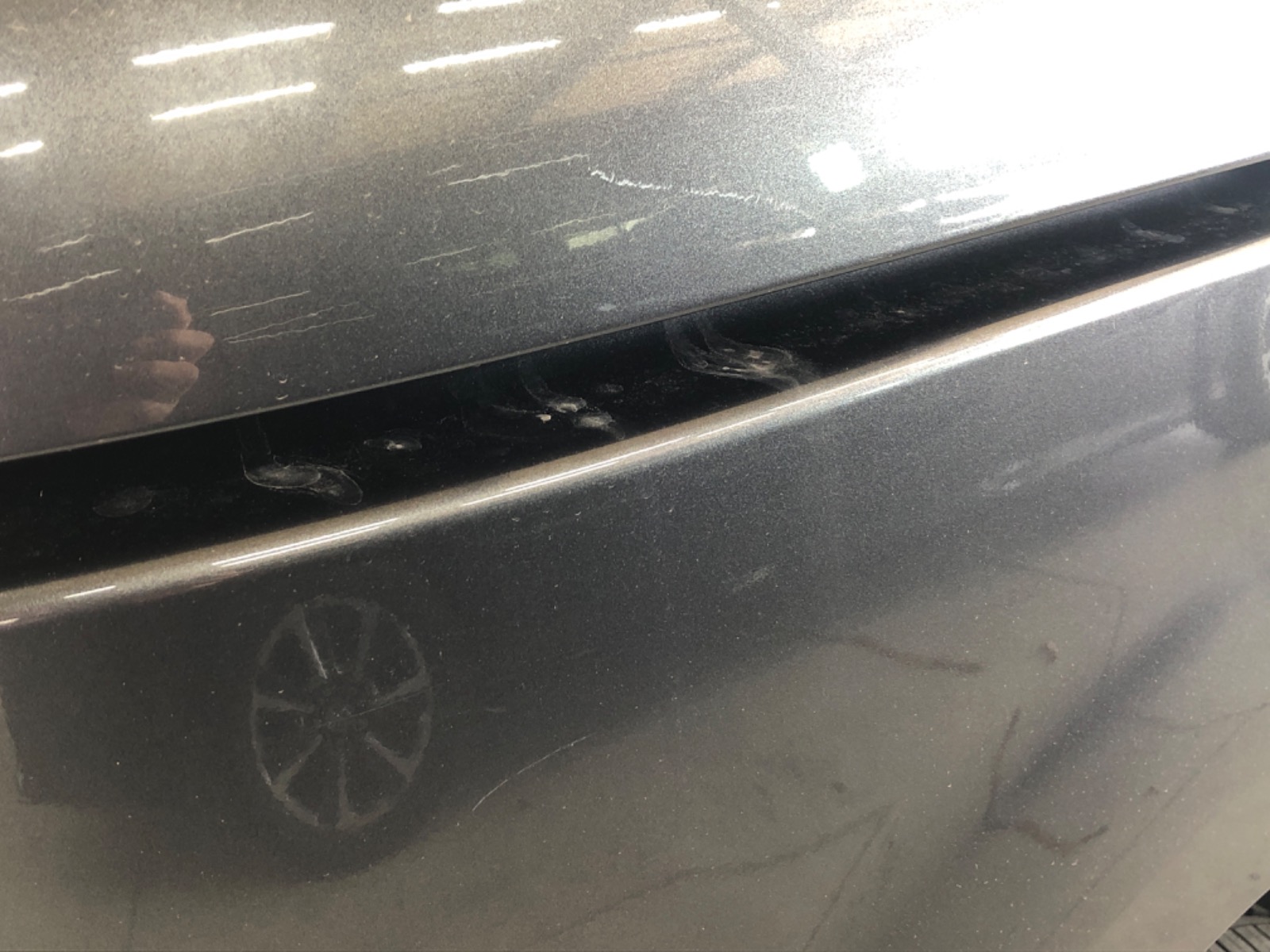 キズ・ヘコミ_41