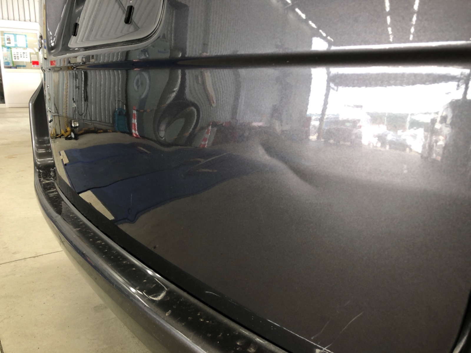 キズ・ヘコミ_43