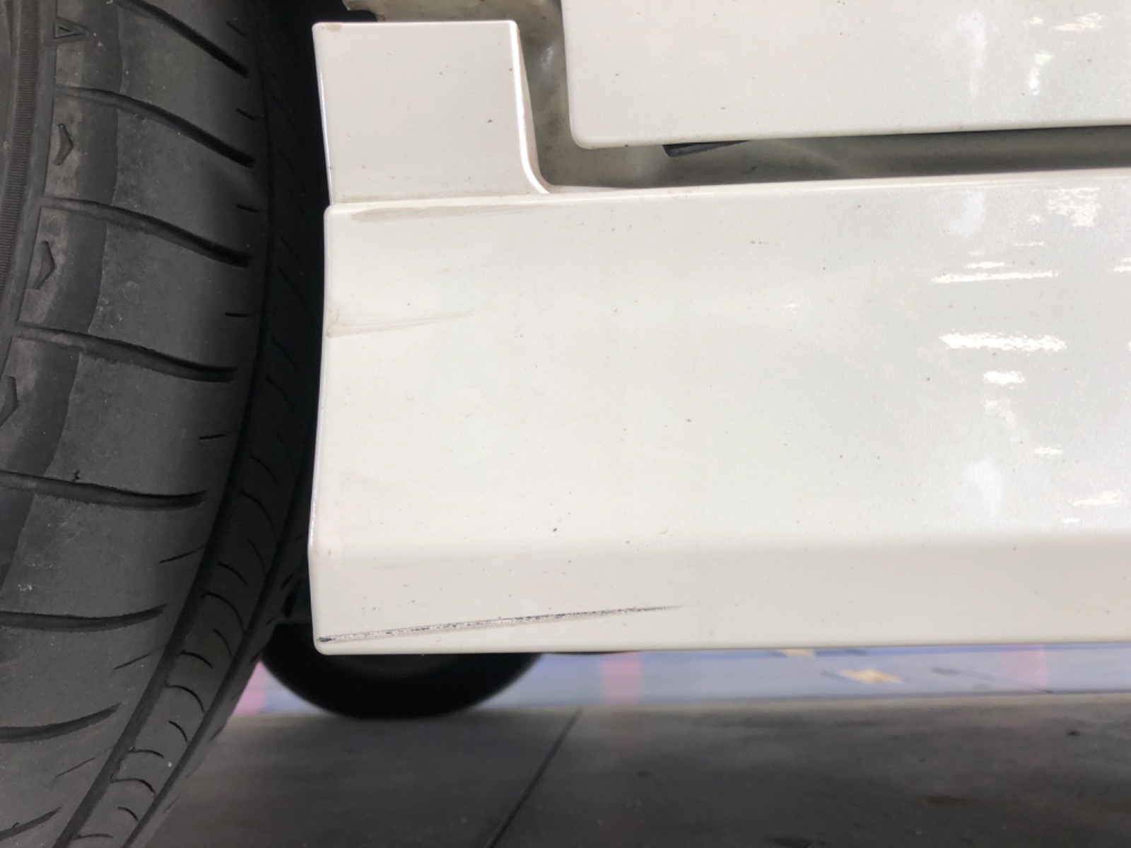 キズ・ヘコミ_23