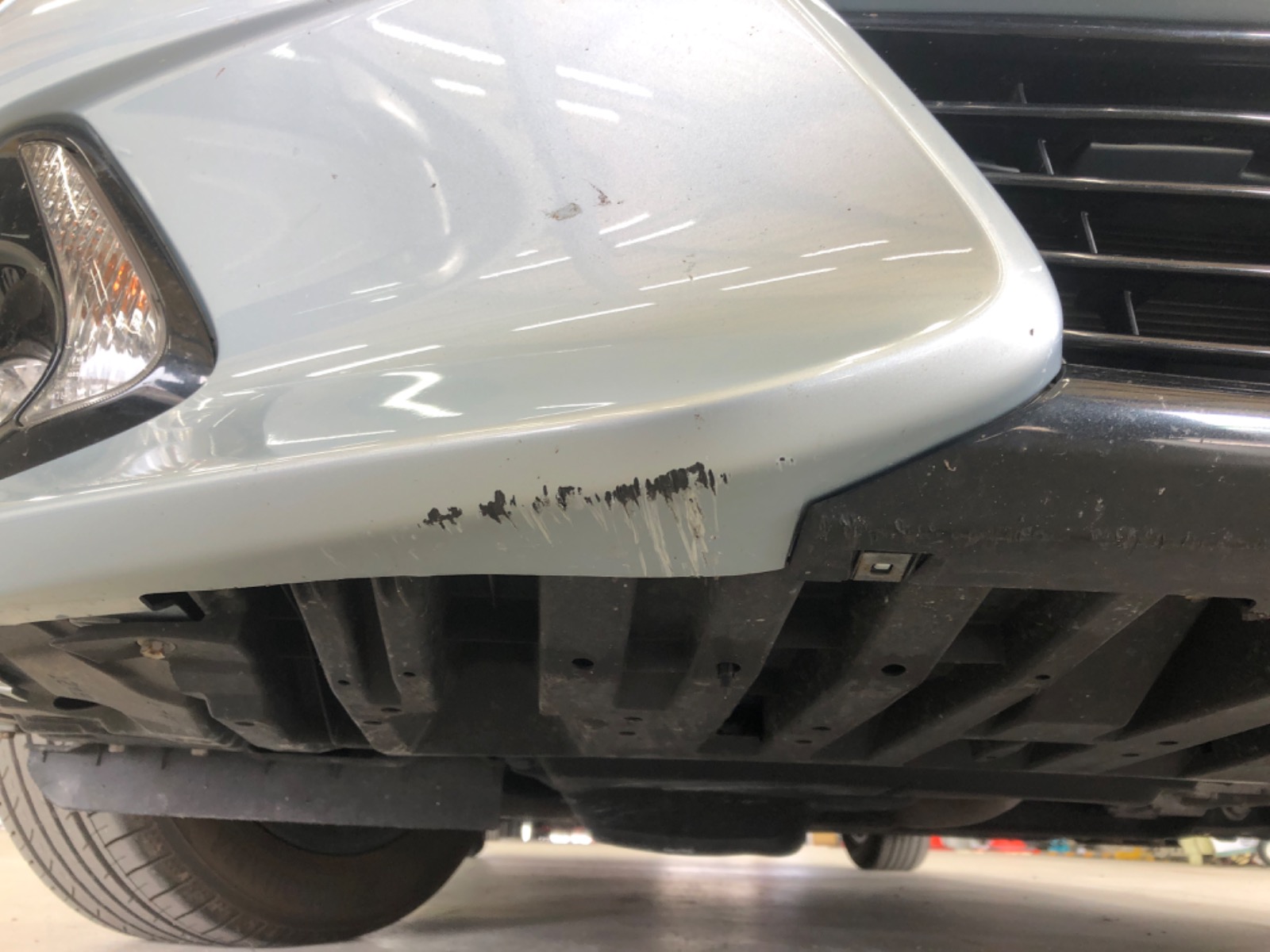 キズ・ヘコミ_06