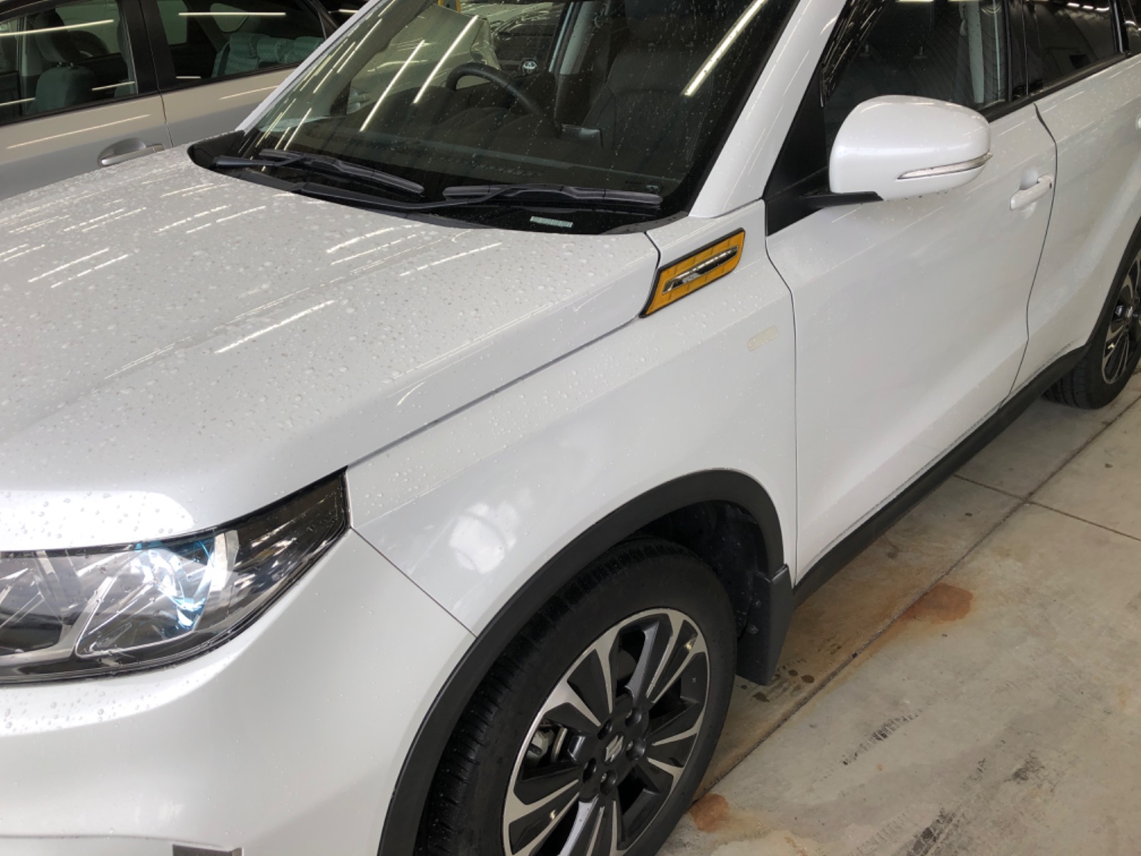 キズ・ヘコミ_10