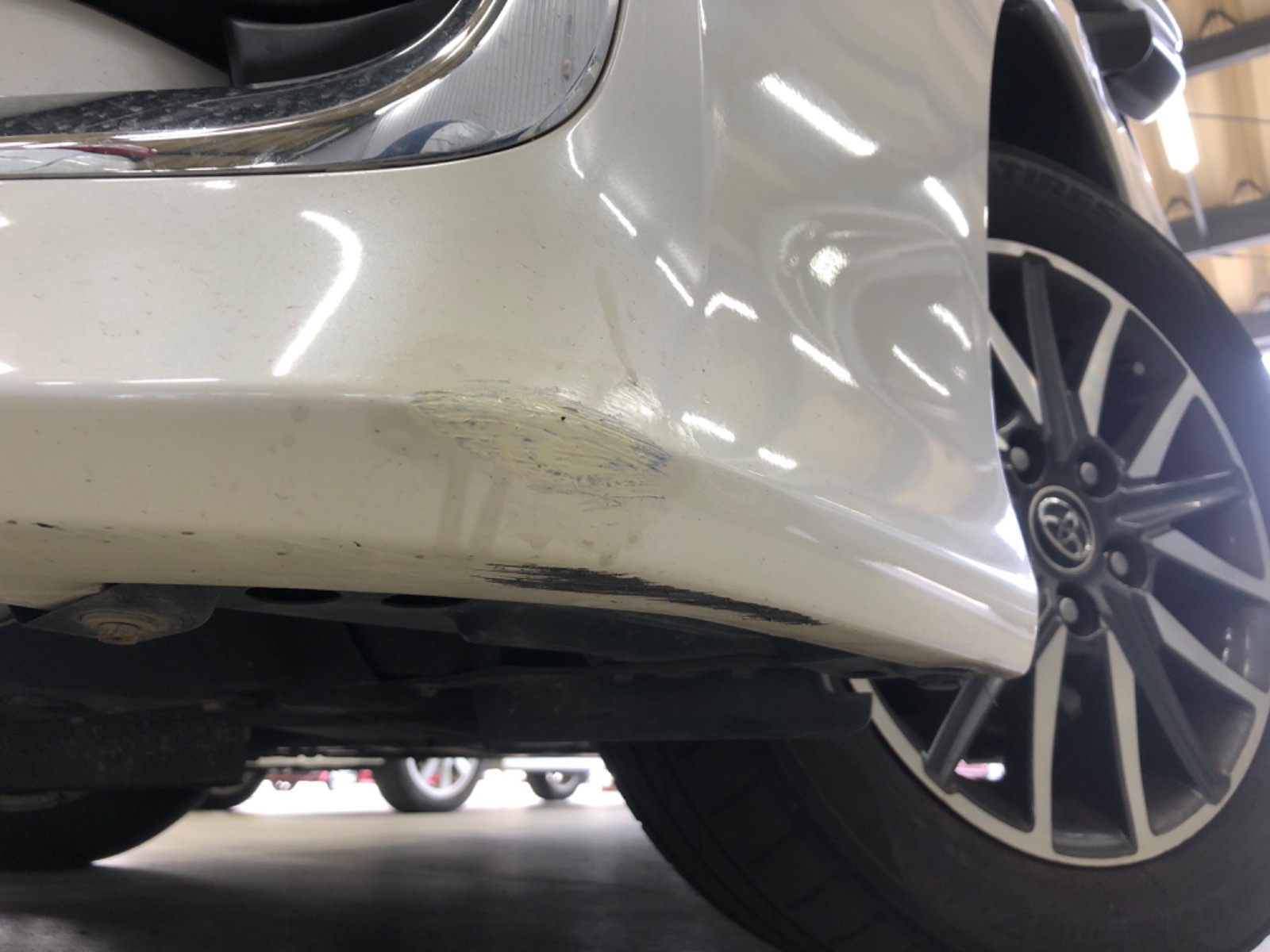 キズ・ヘコミ_05