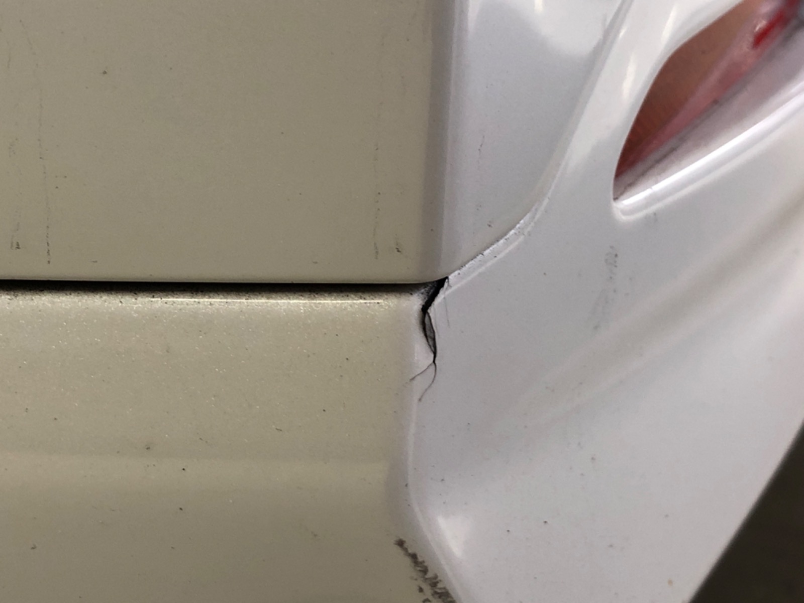 キズ・ヘコミ_55