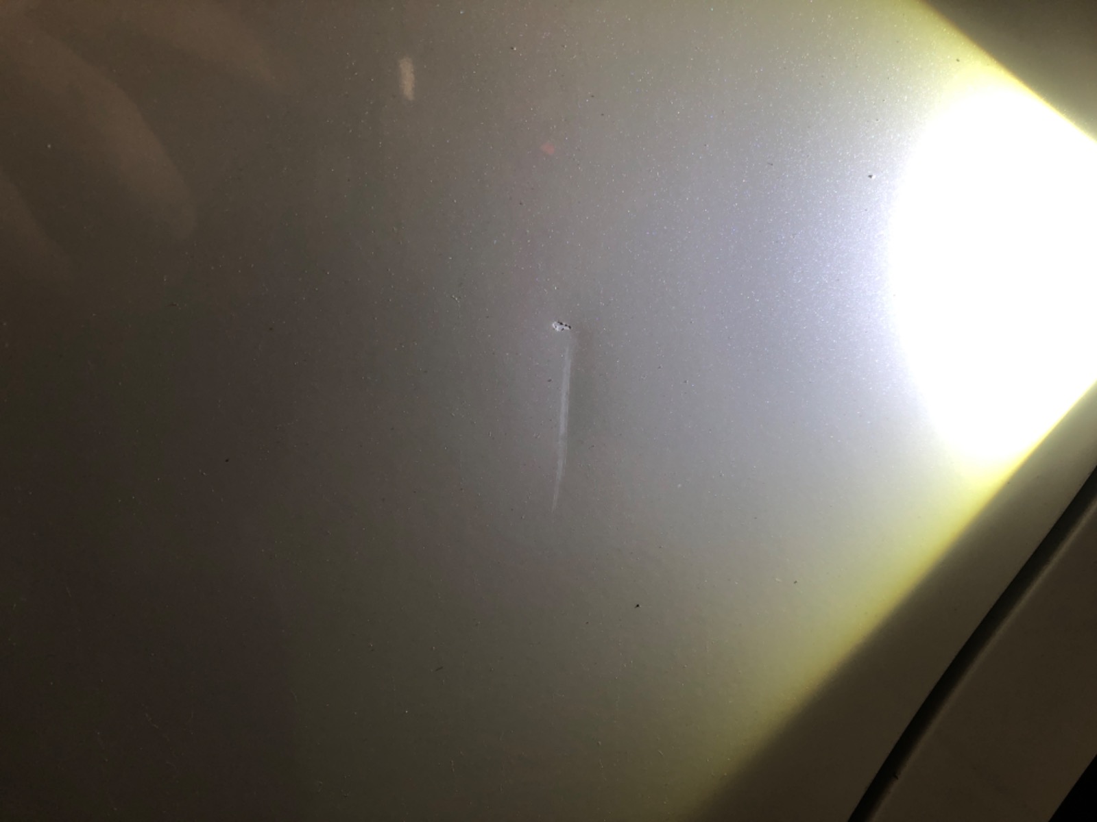 キズ・ヘコミ_25