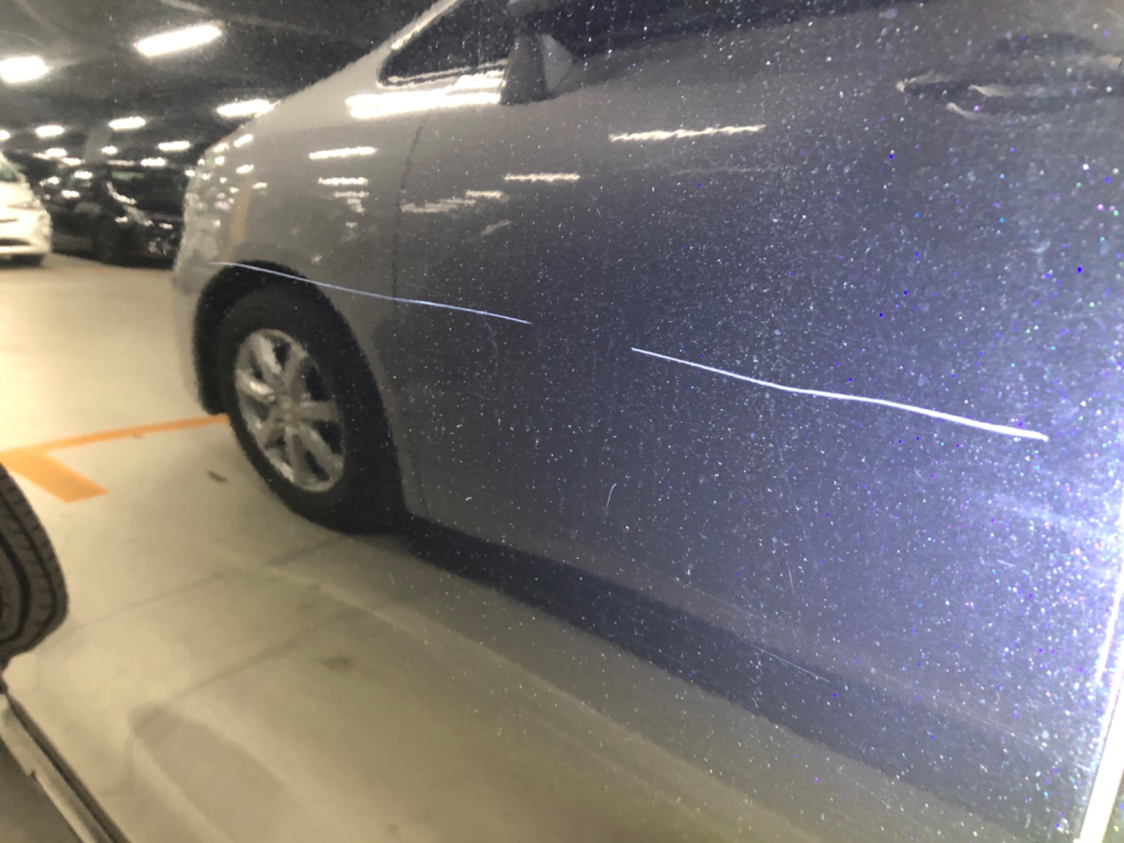 キズ・ヘコミ_17