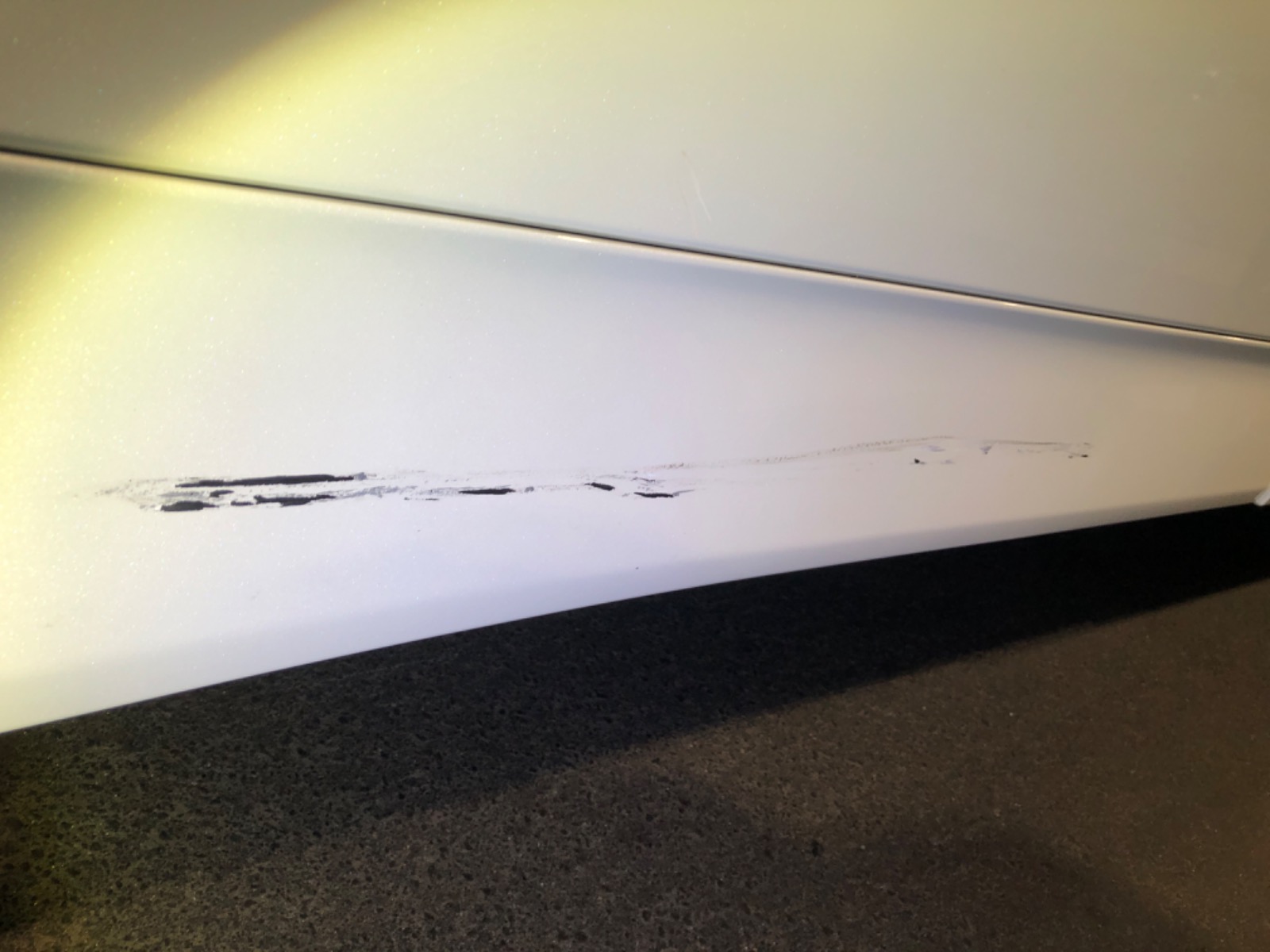 キズ・ヘコミ_27