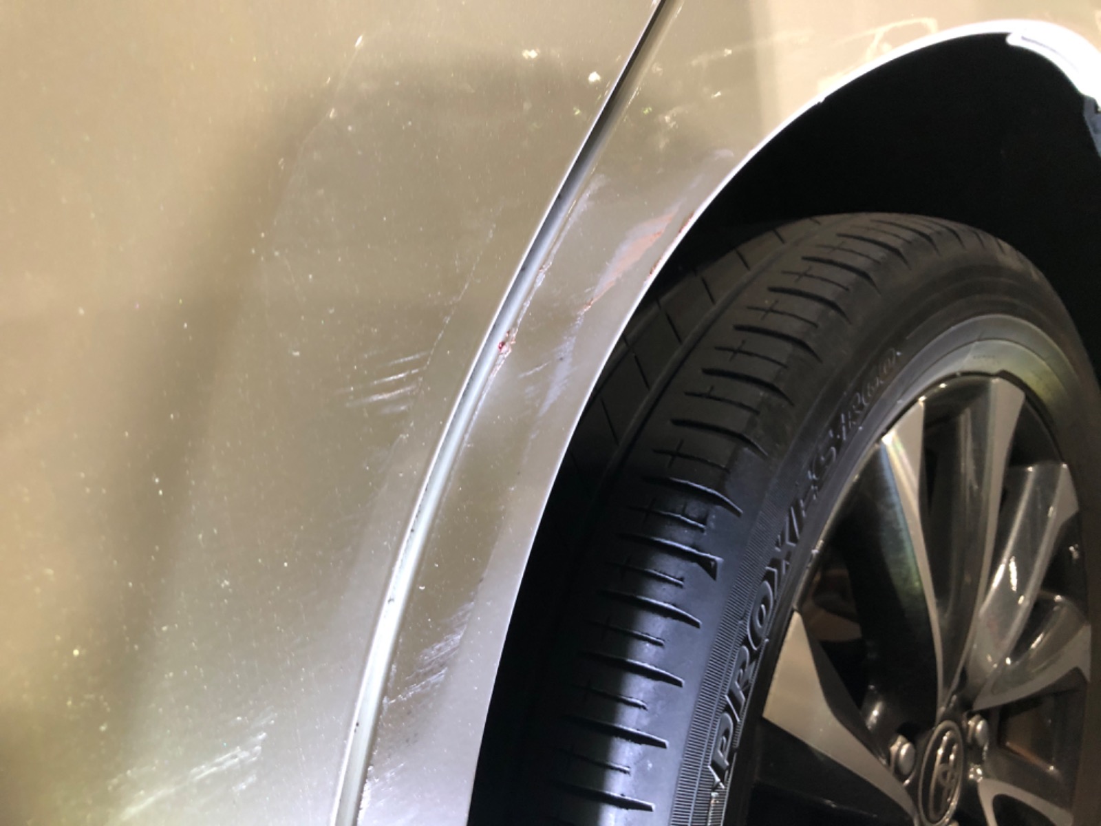 キズ・ヘコミ_38