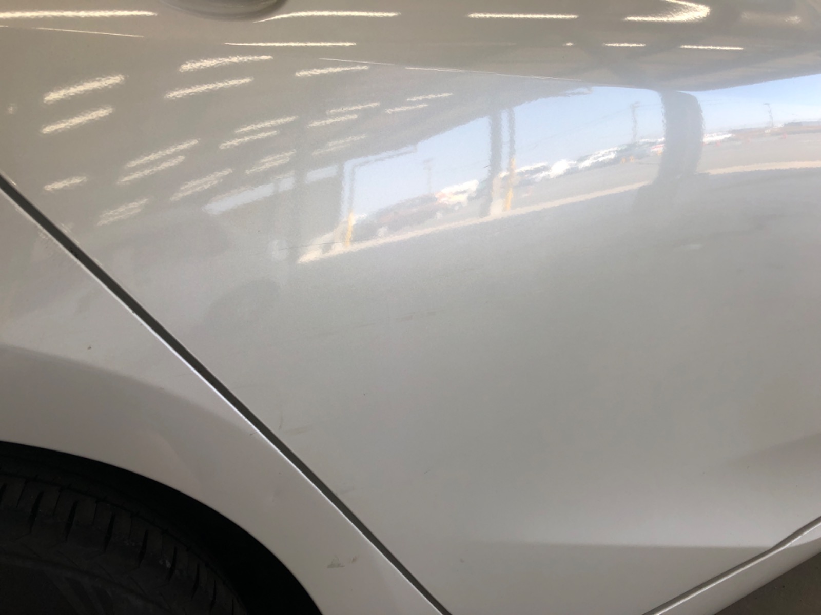 キズ・ヘコミ_26