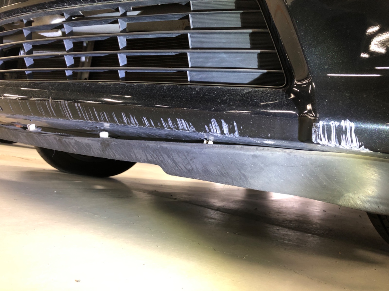 キズ・ヘコミ_05