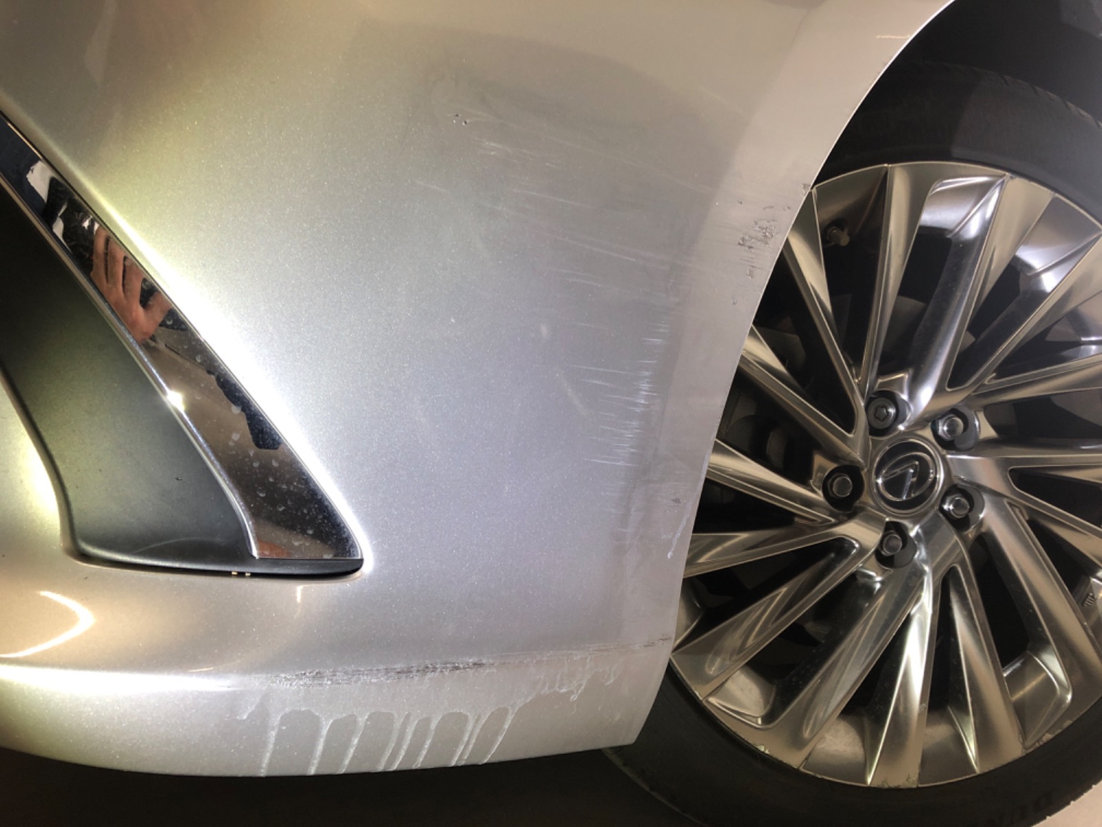 キズ・ヘコミ_05