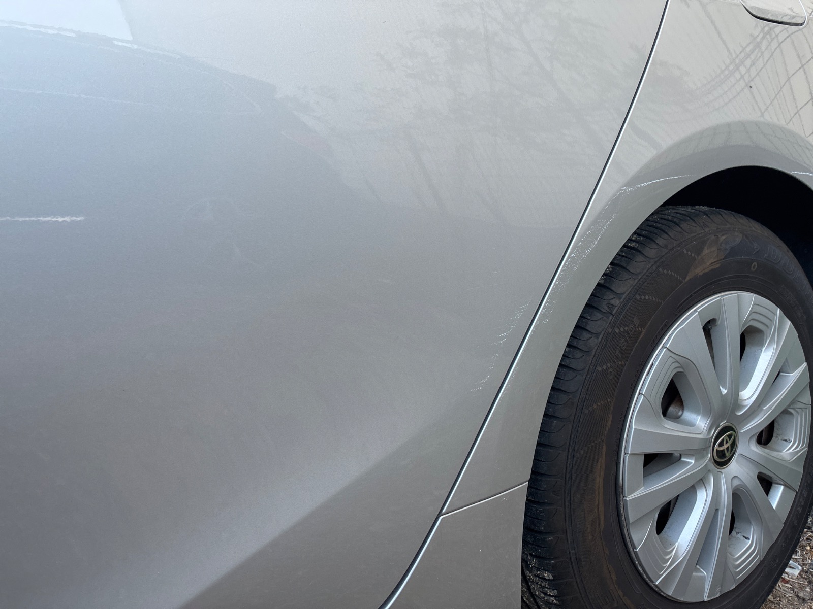 キズ・ヘコミ_25