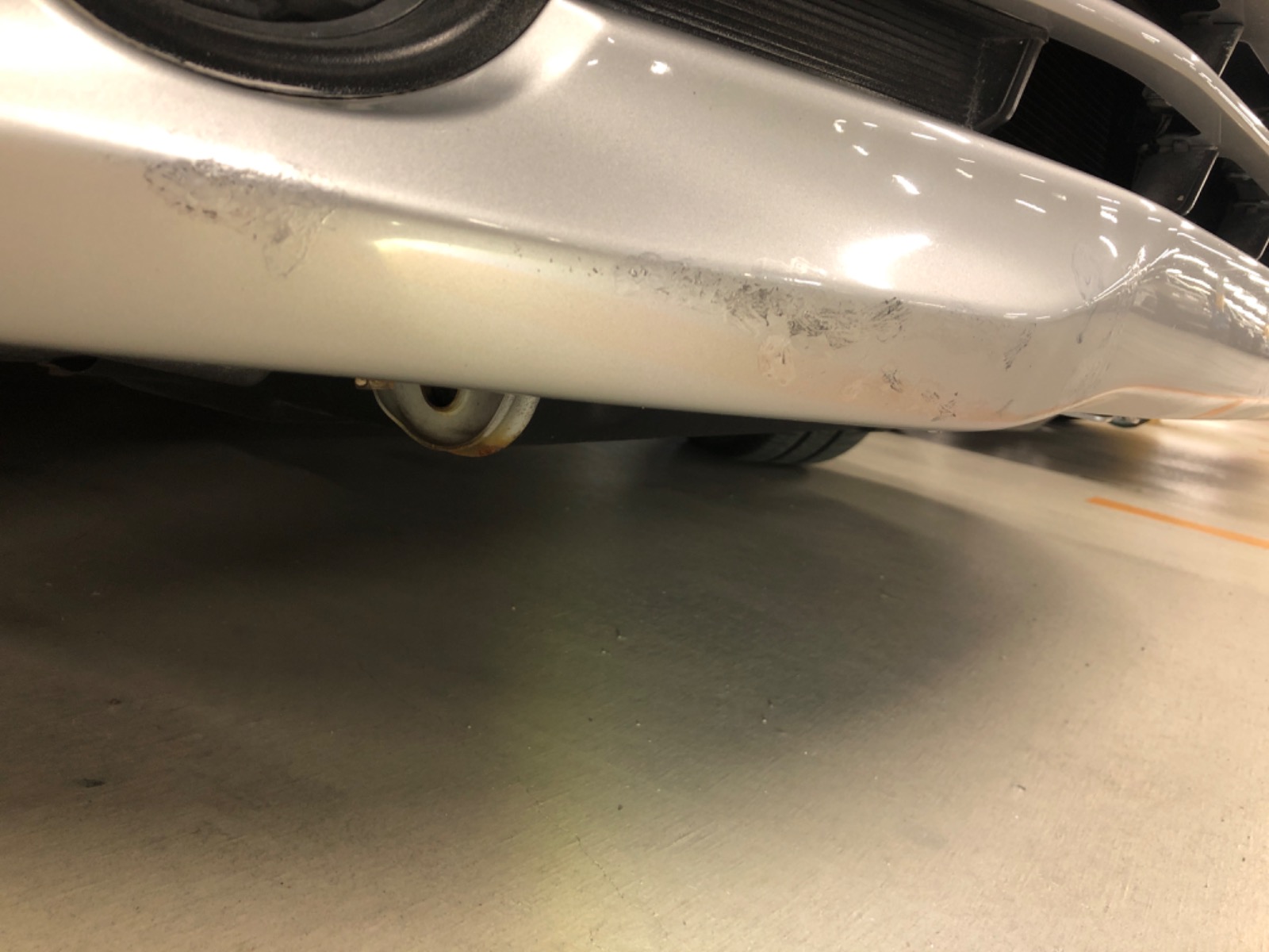 キズ・ヘコミ_06