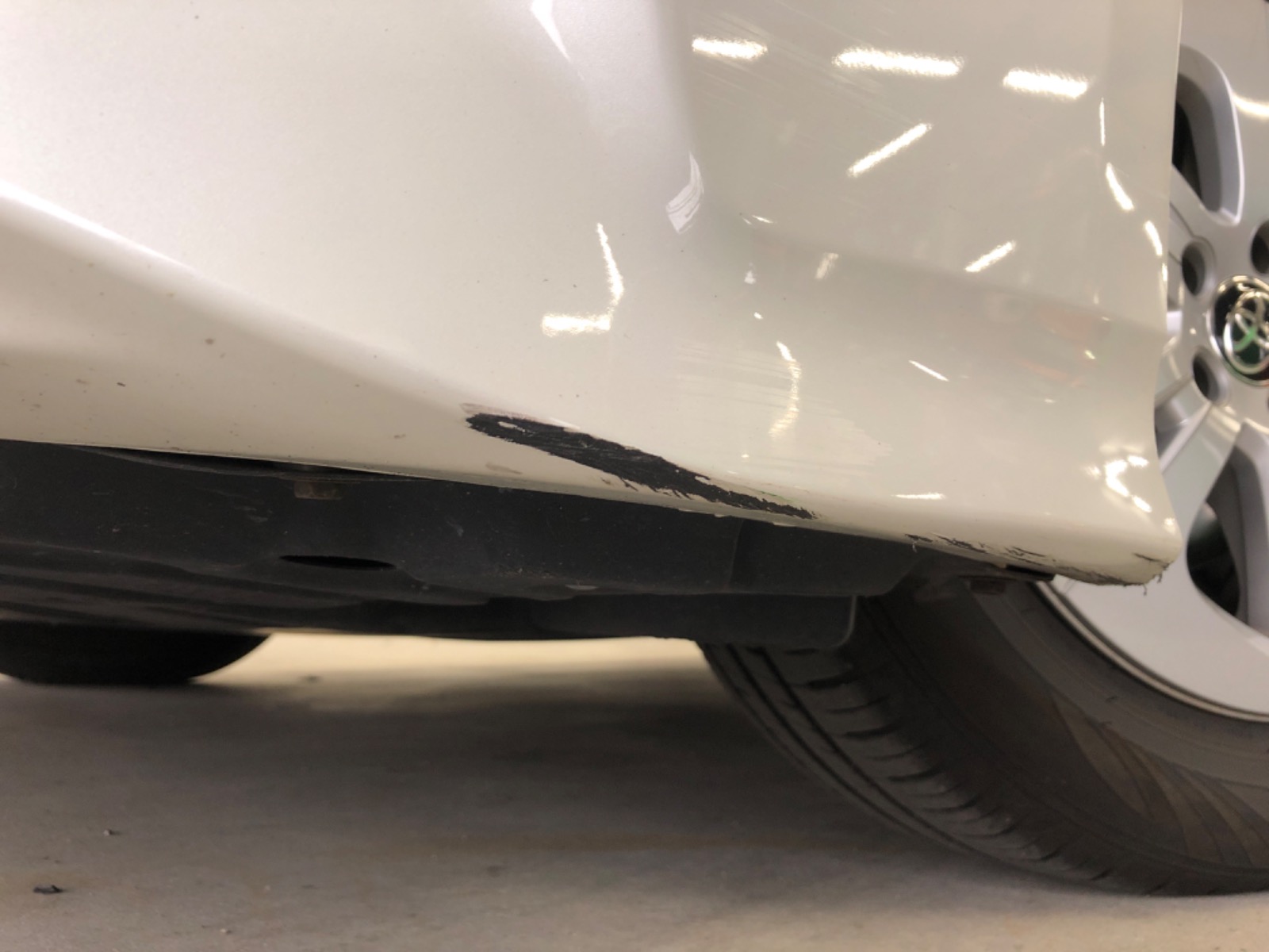 キズ・ヘコミ_05