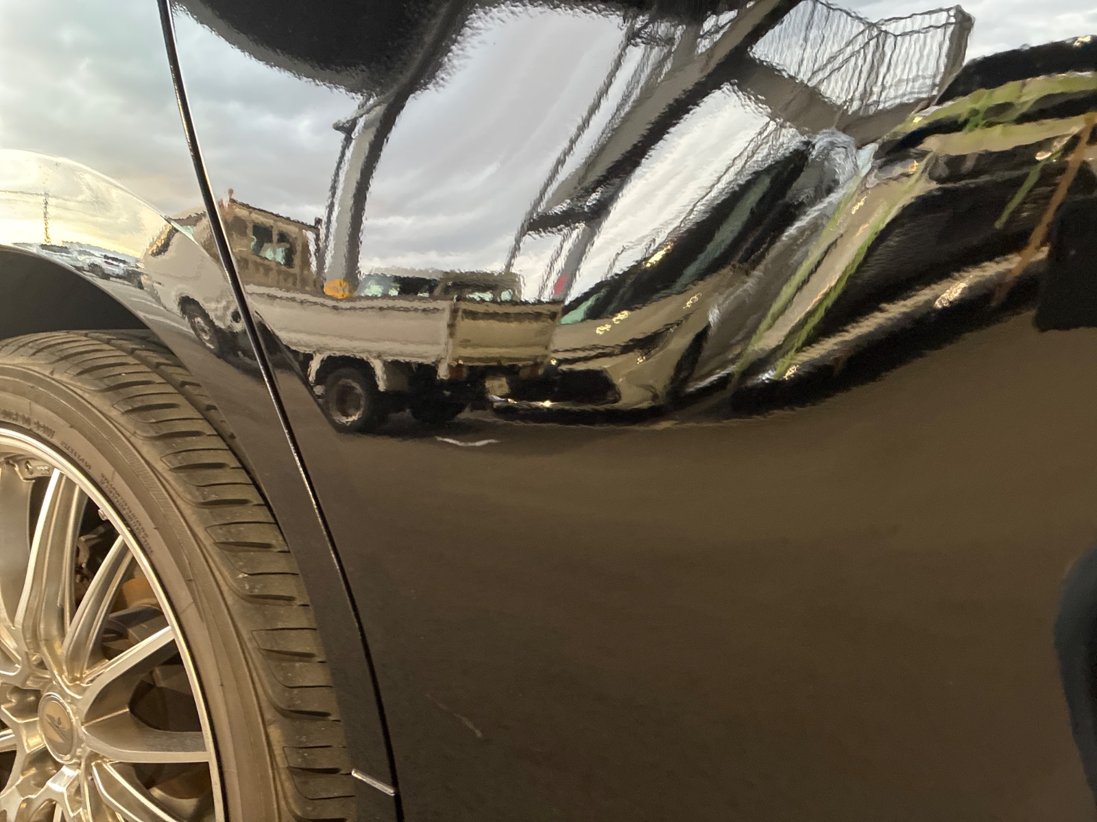 キズ・ヘコミ_27