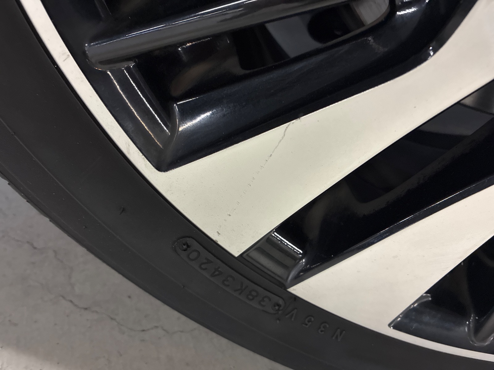 キズ・ヘコミ_62