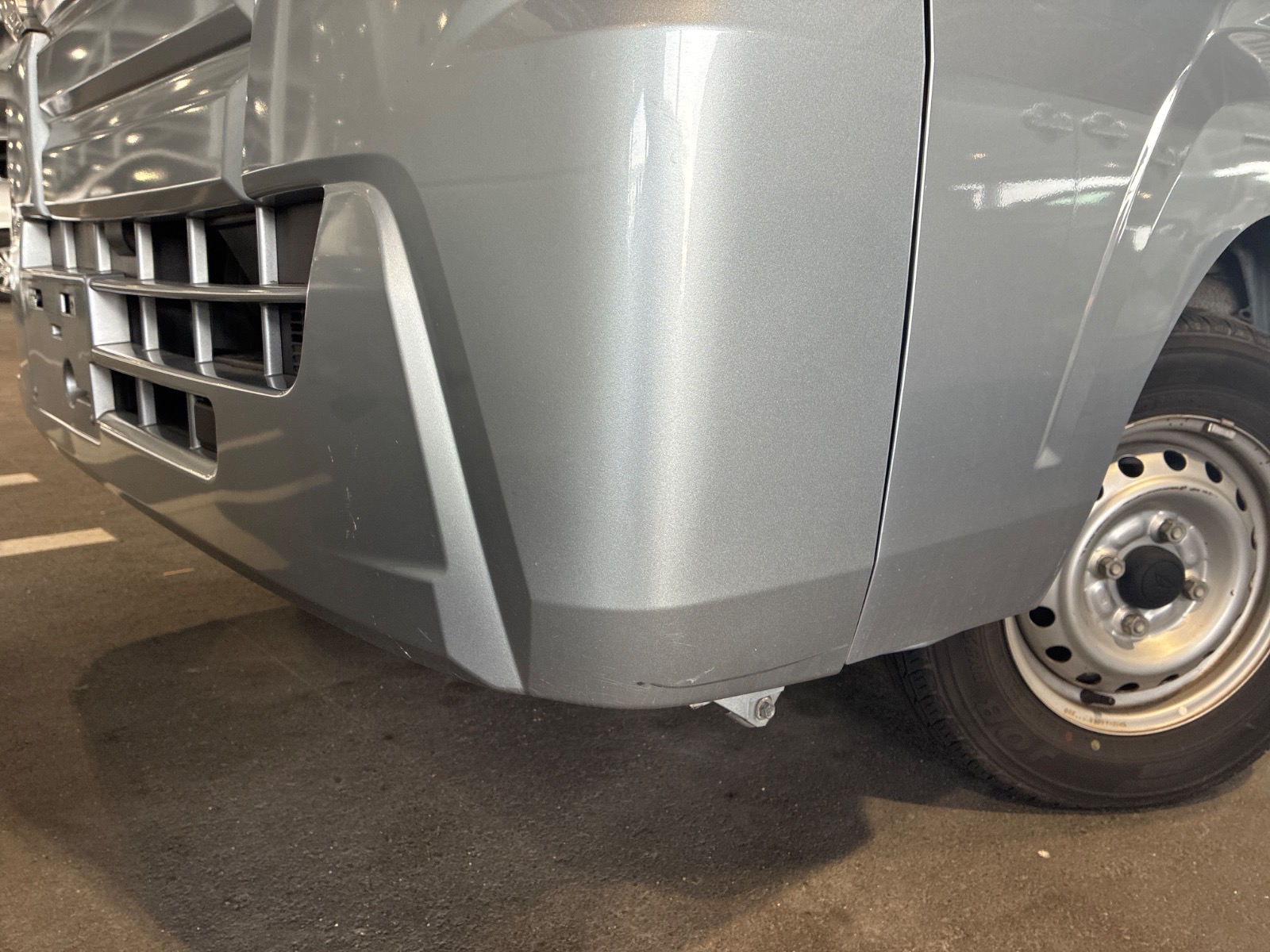 キズ・ヘコミ_05