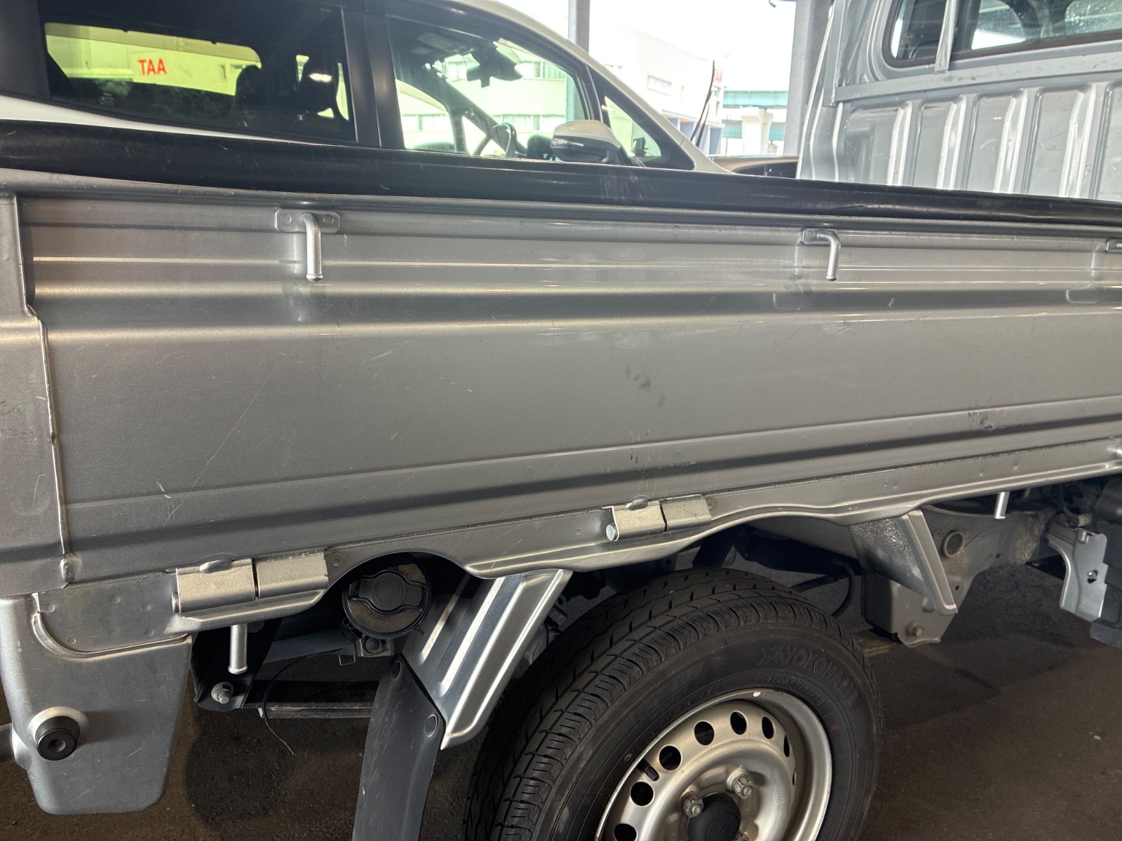 キズ・ヘコミ_41