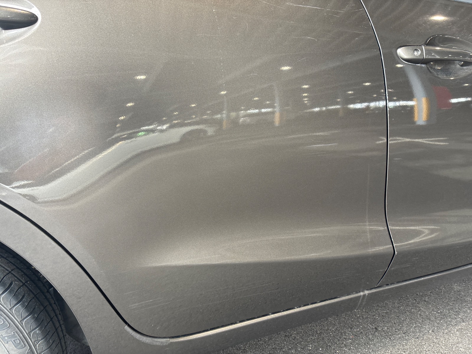 キズ・ヘコミ_26