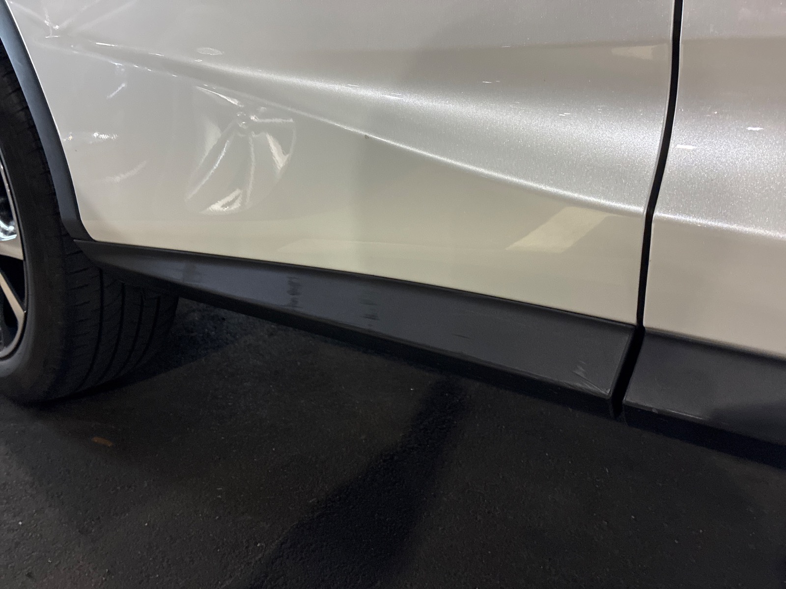 キズ・ヘコミ_27