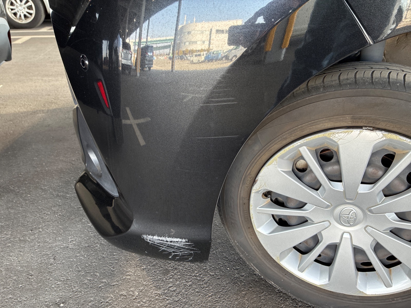 キズ・ヘコミ_05