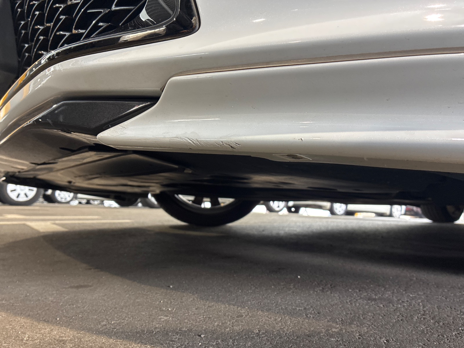 キズ・ヘコミ_05