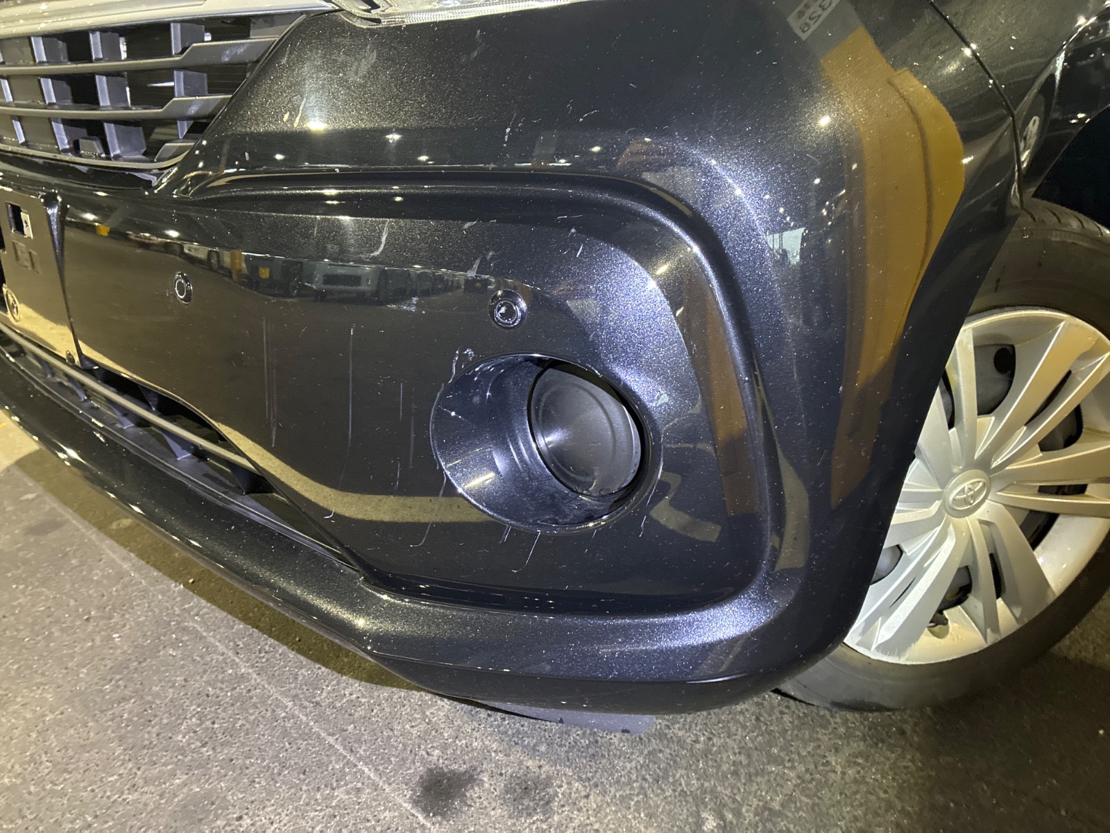 キズ・ヘコミ_05