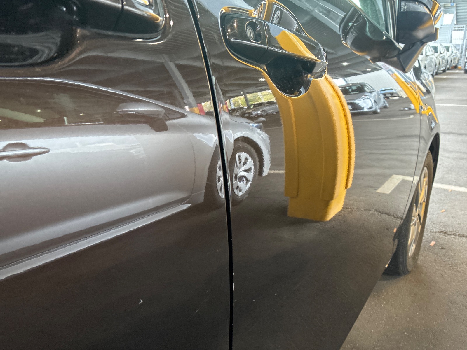 キズ・ヘコミ_19