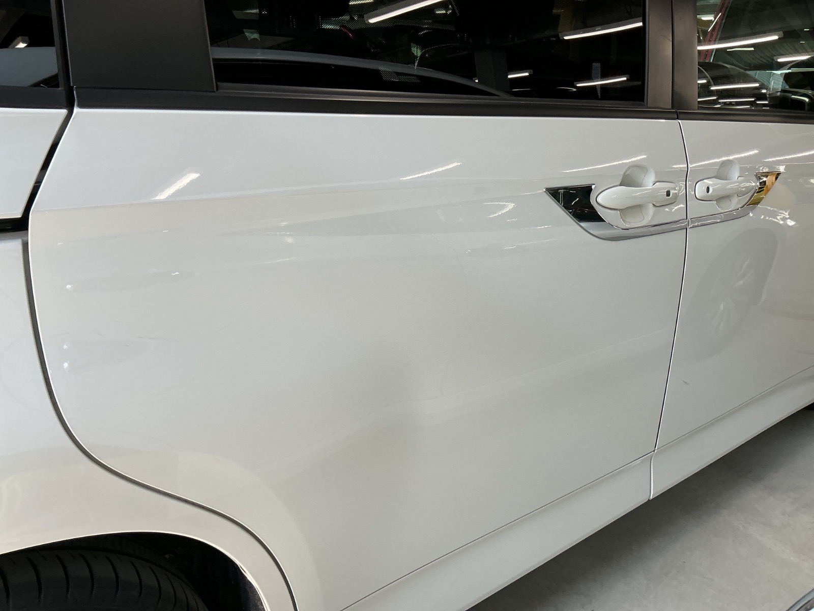 キズ・ヘコミ_24