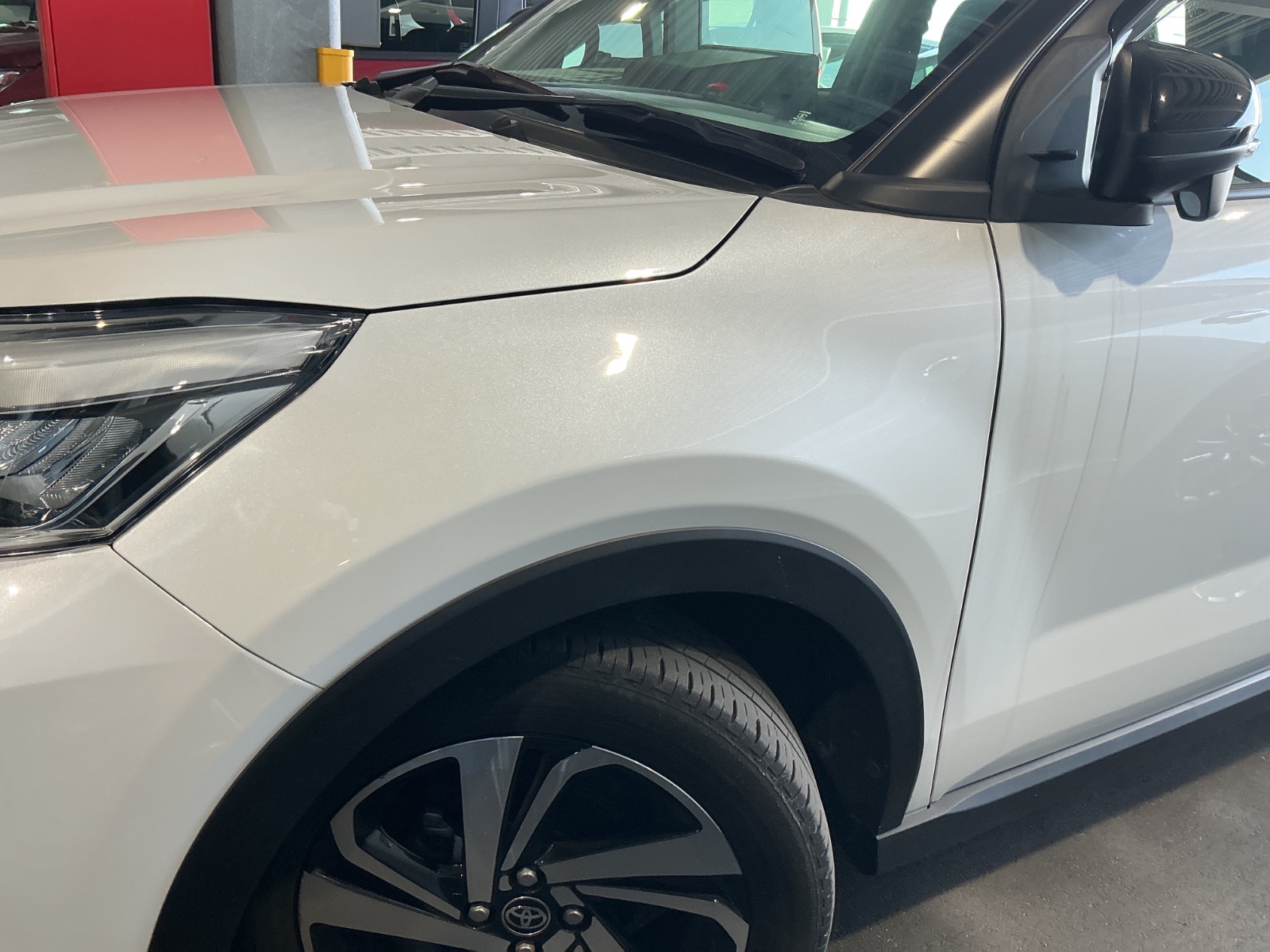 キズ・ヘコミ_64