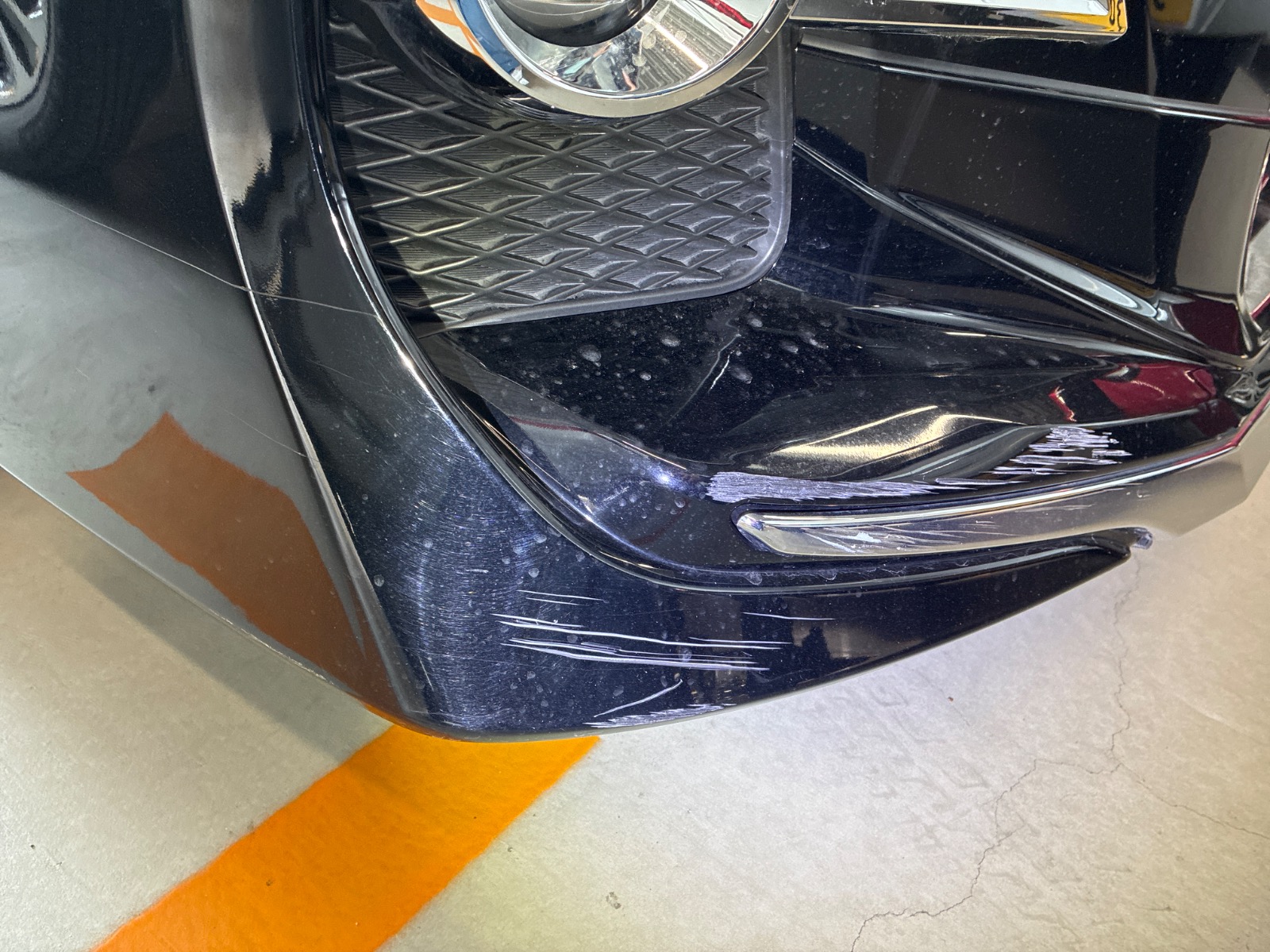 キズ・ヘコミ_06