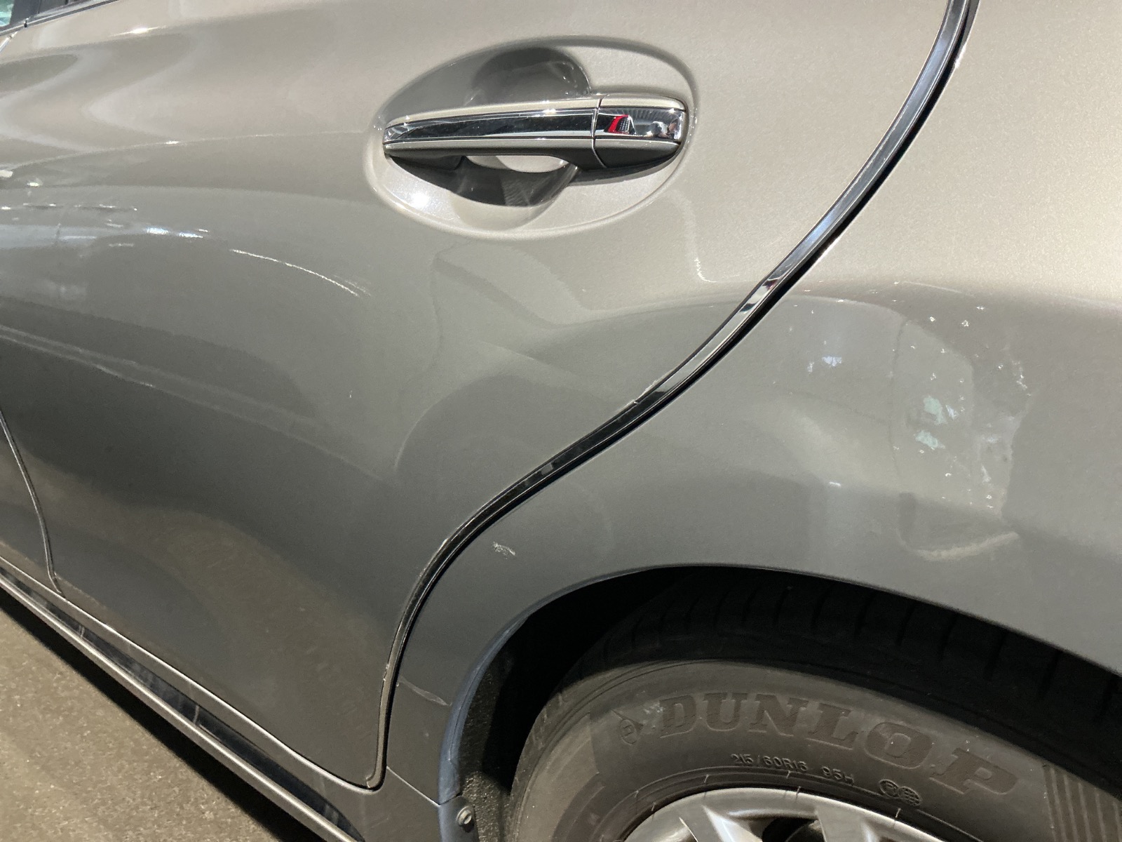 キズ・ヘコミ_25