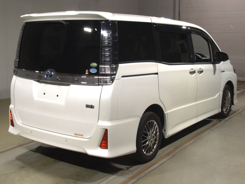 ヴォクシーHV ZSキラメキ2