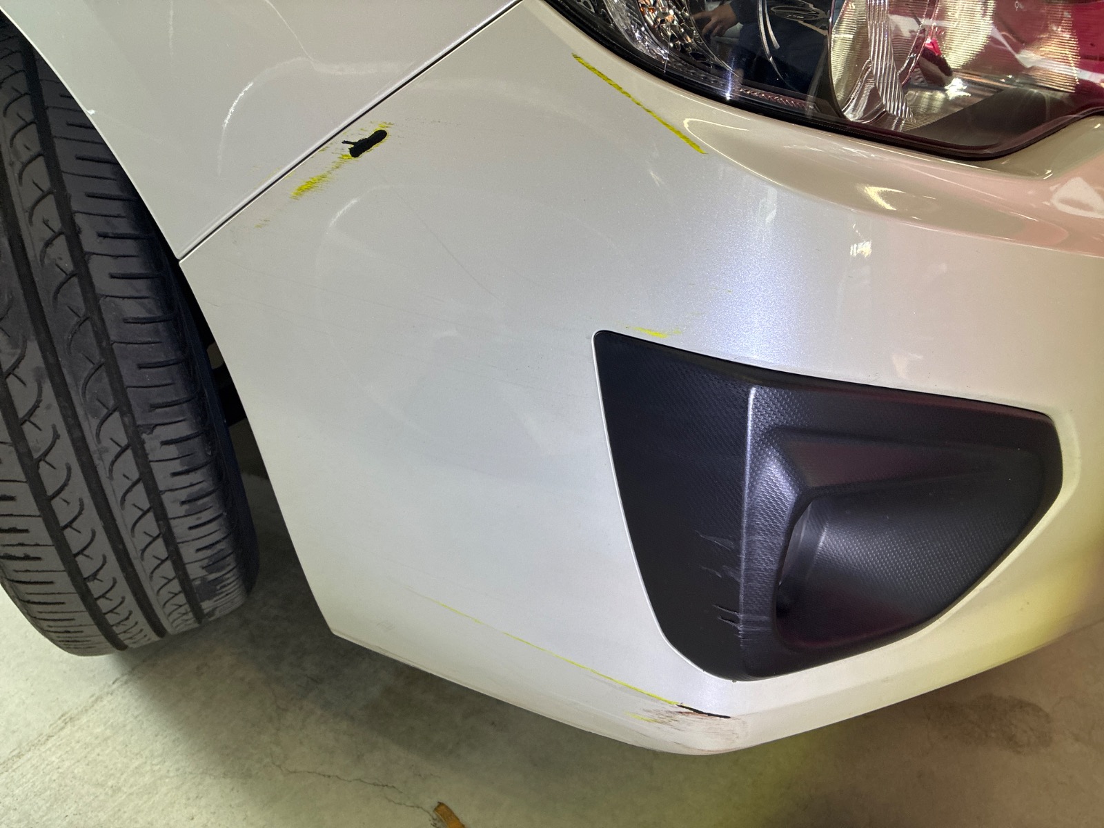 キズ・ヘコミ_06