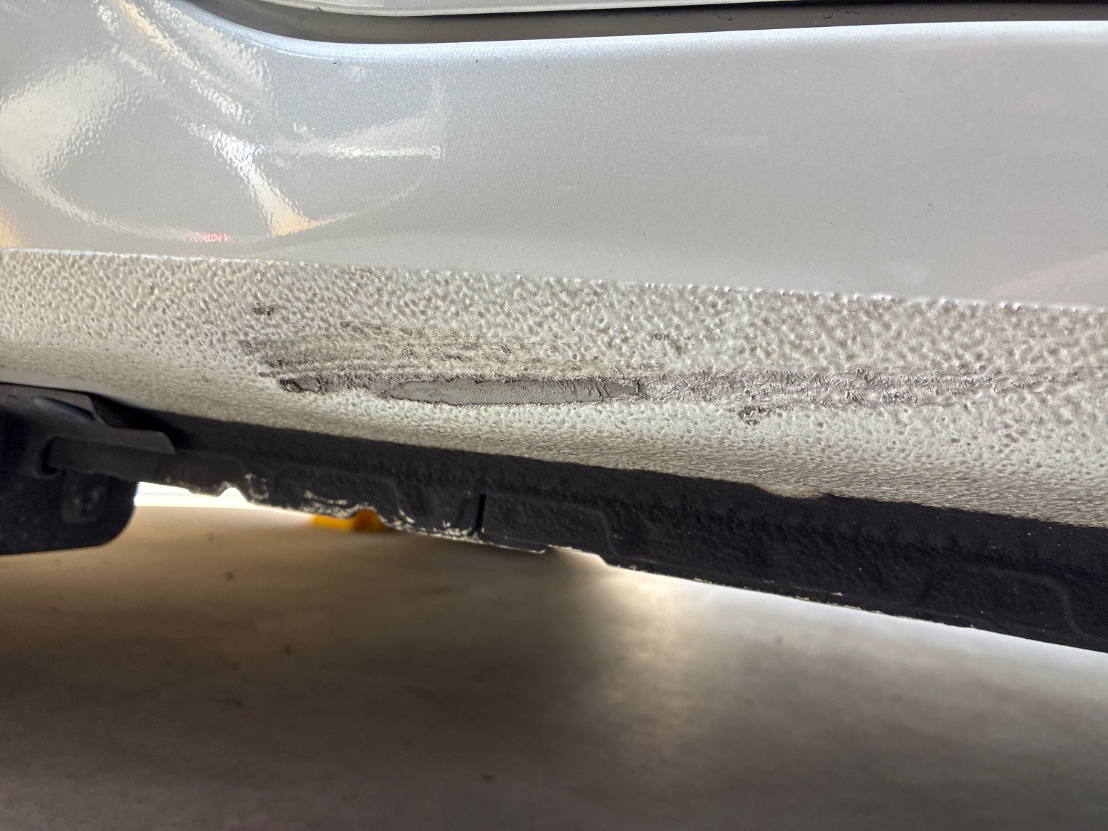 キズ・ヘコミ_23