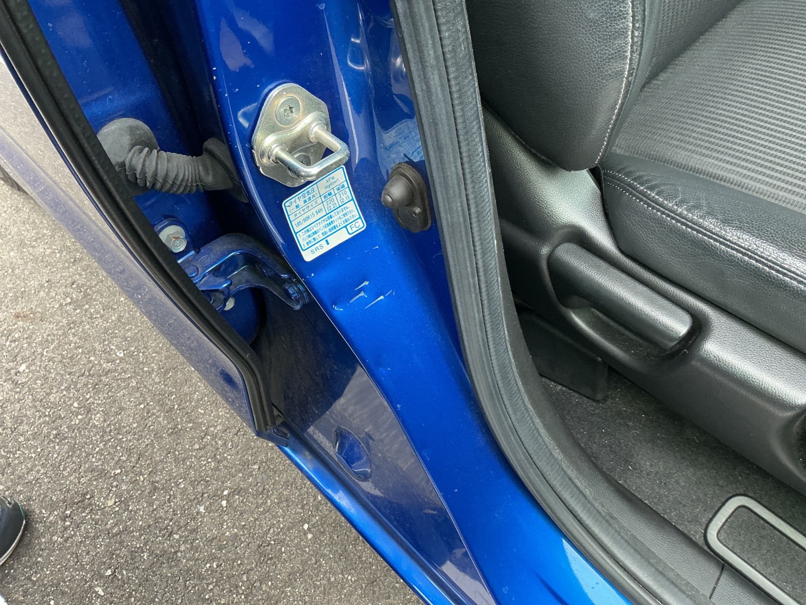 キズ・ヘコミ_33