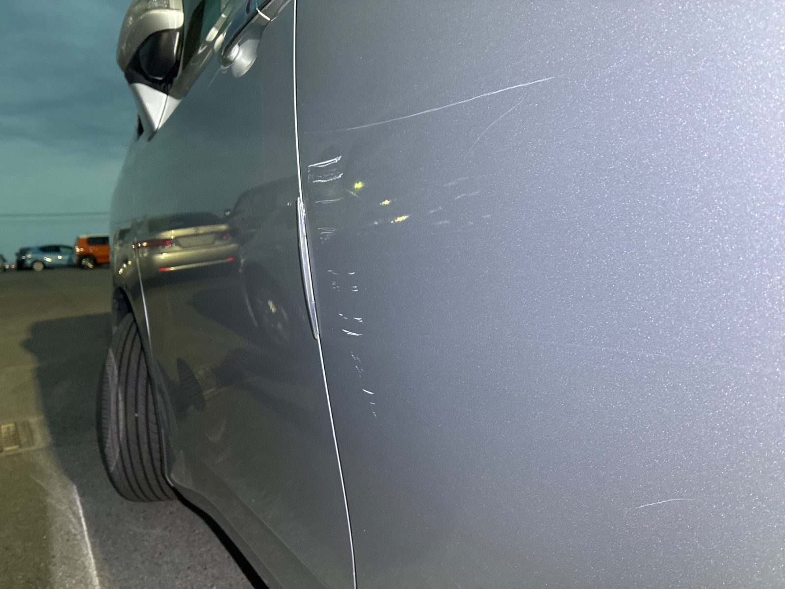 キズ・ヘコミ_24