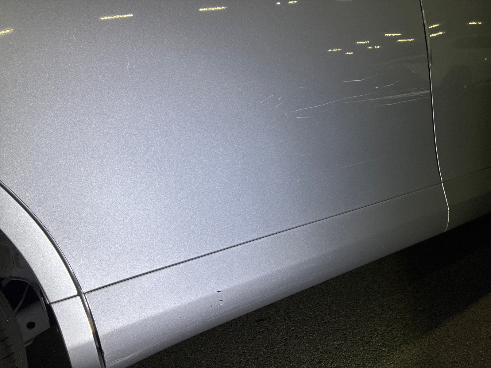 キズ・ヘコミ_26