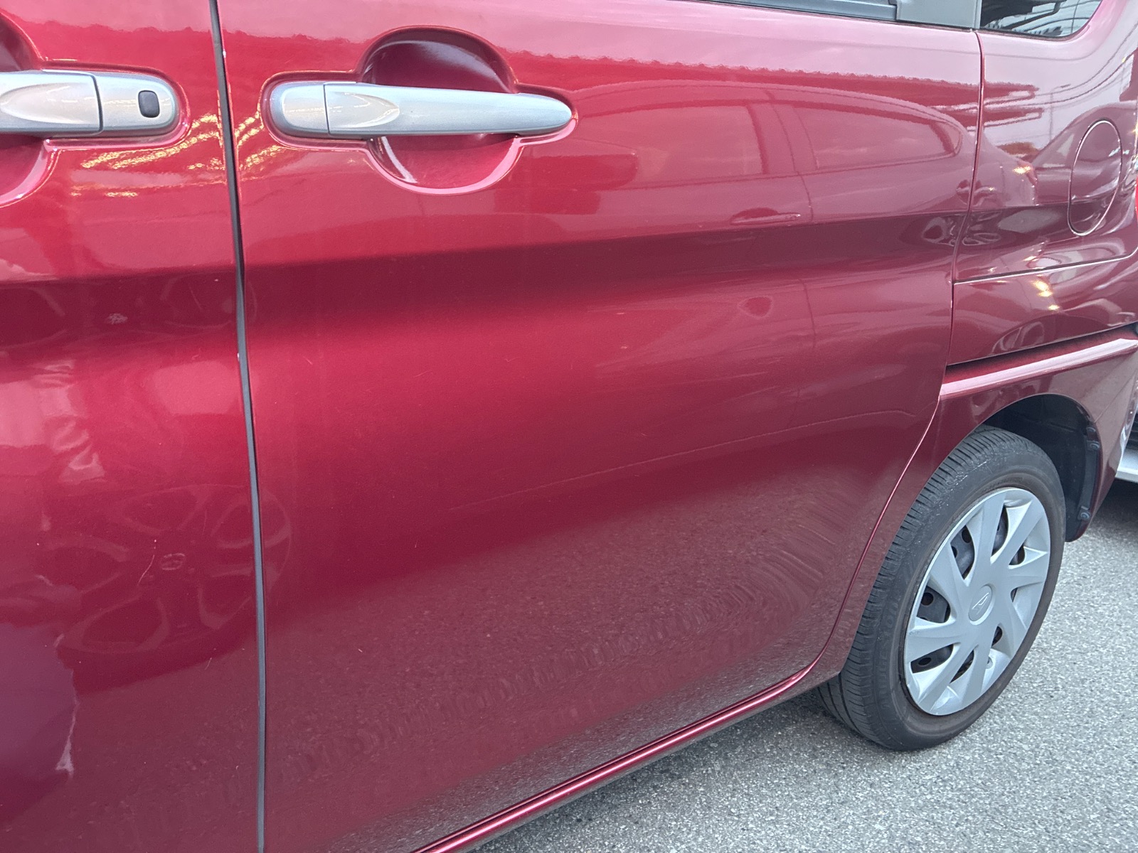 キズ・ヘコミ_25