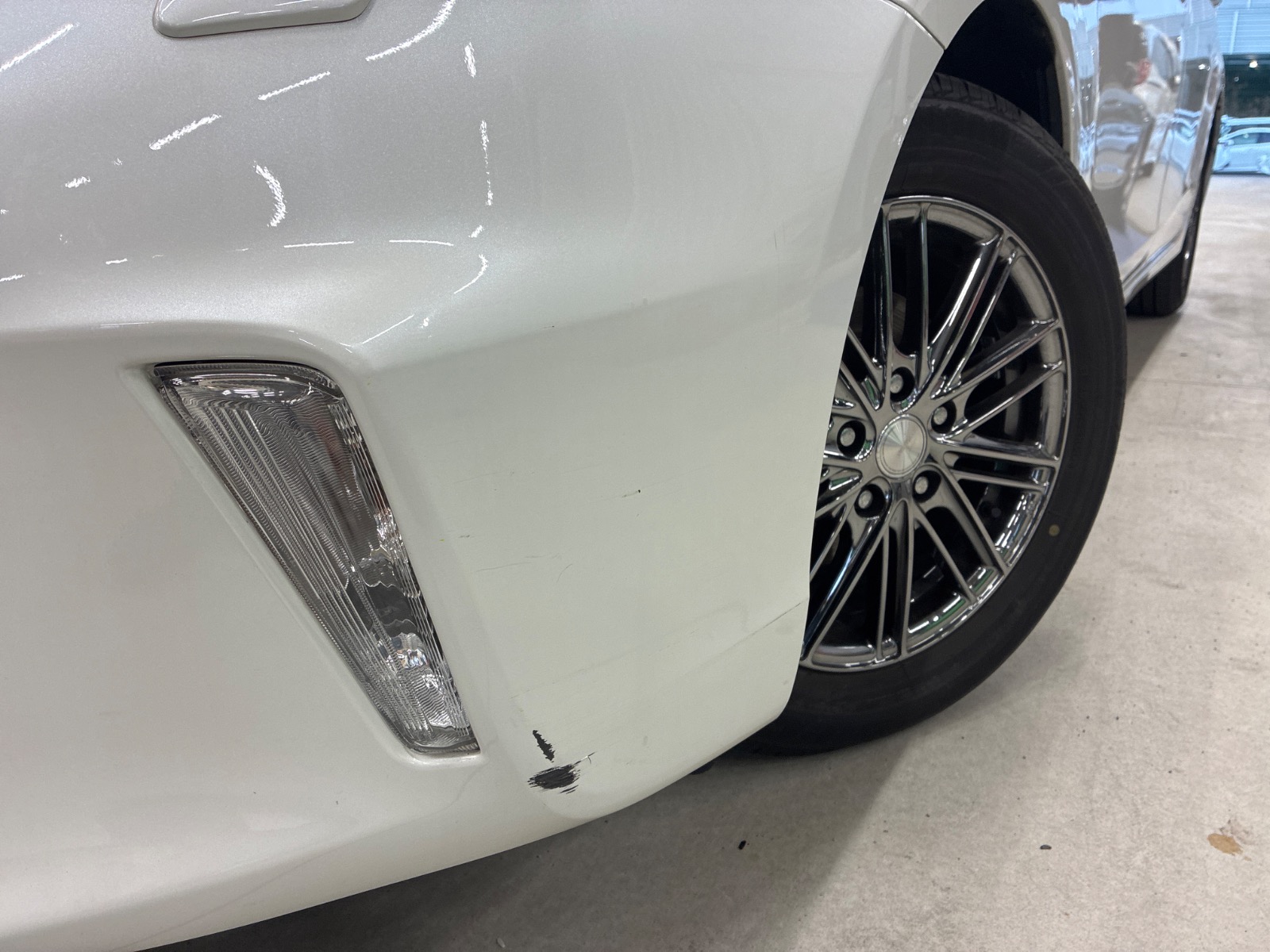 キズ・ヘコミ_05