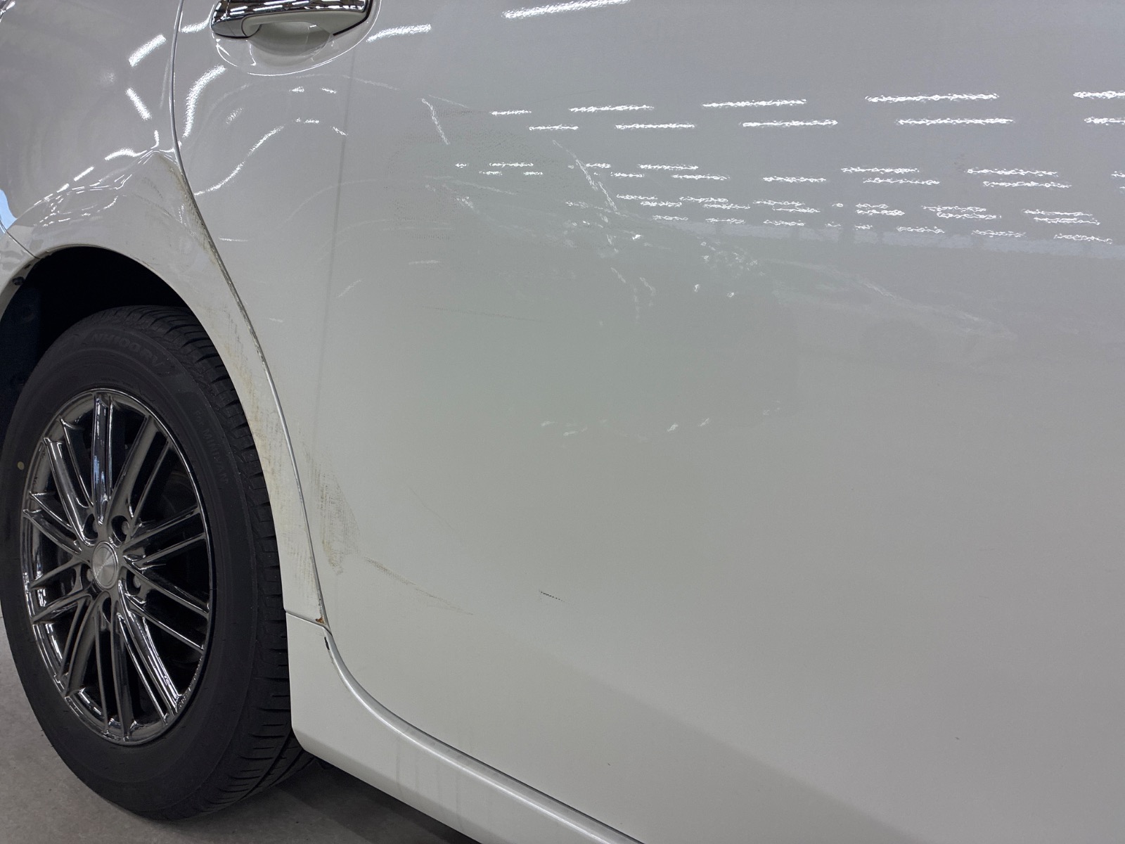 キズ・ヘコミ_27