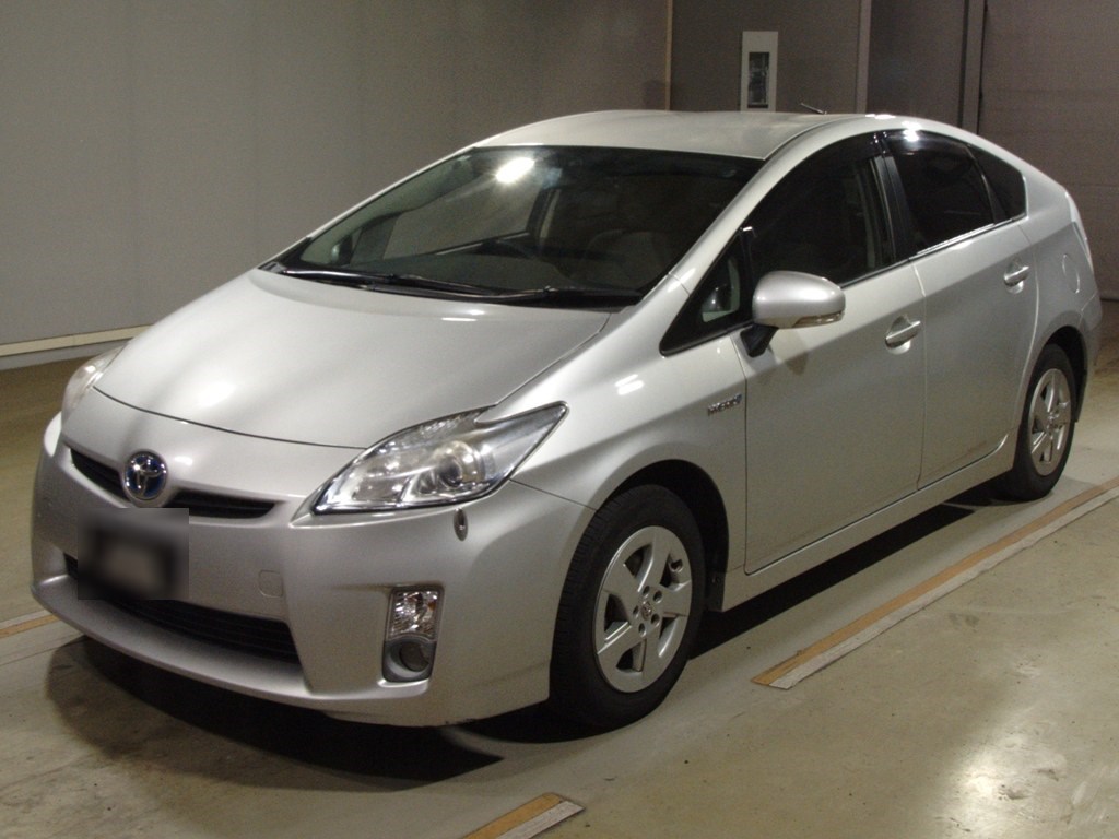 トヨタ プリウス L
