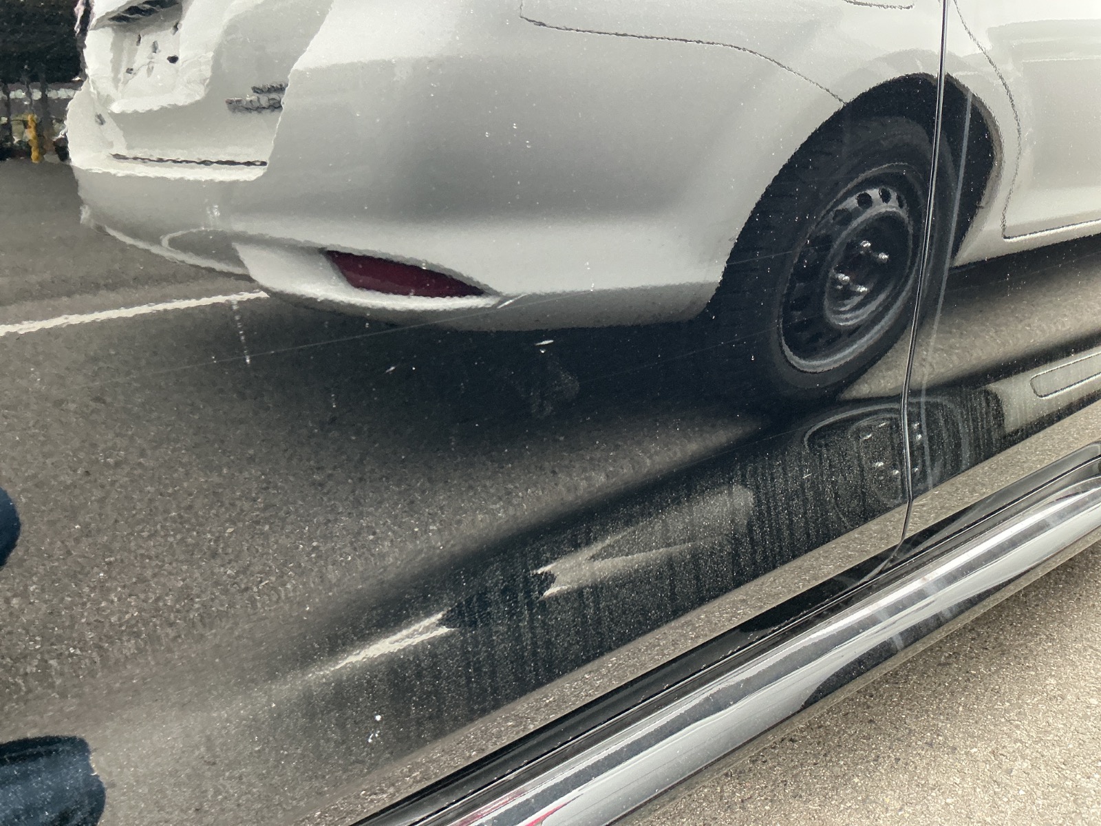 キズ・ヘコミ_17