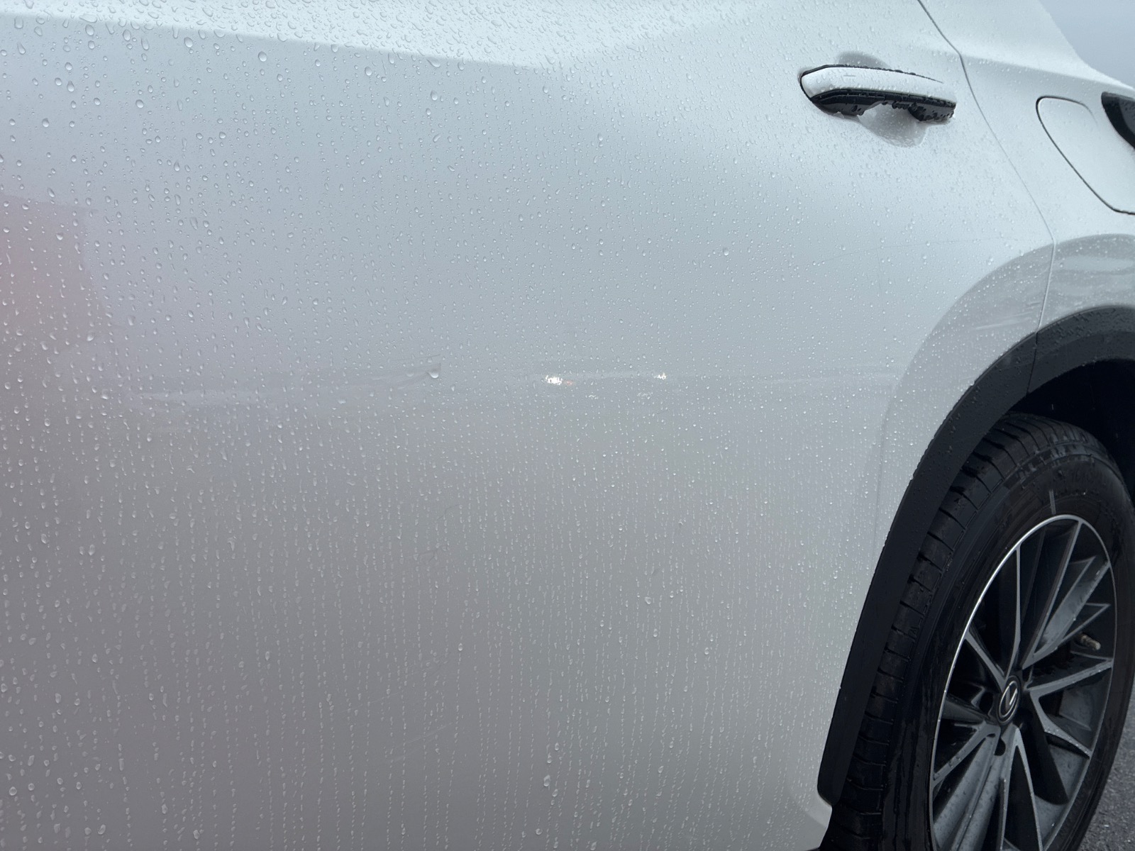 キズ・ヘコミ_25