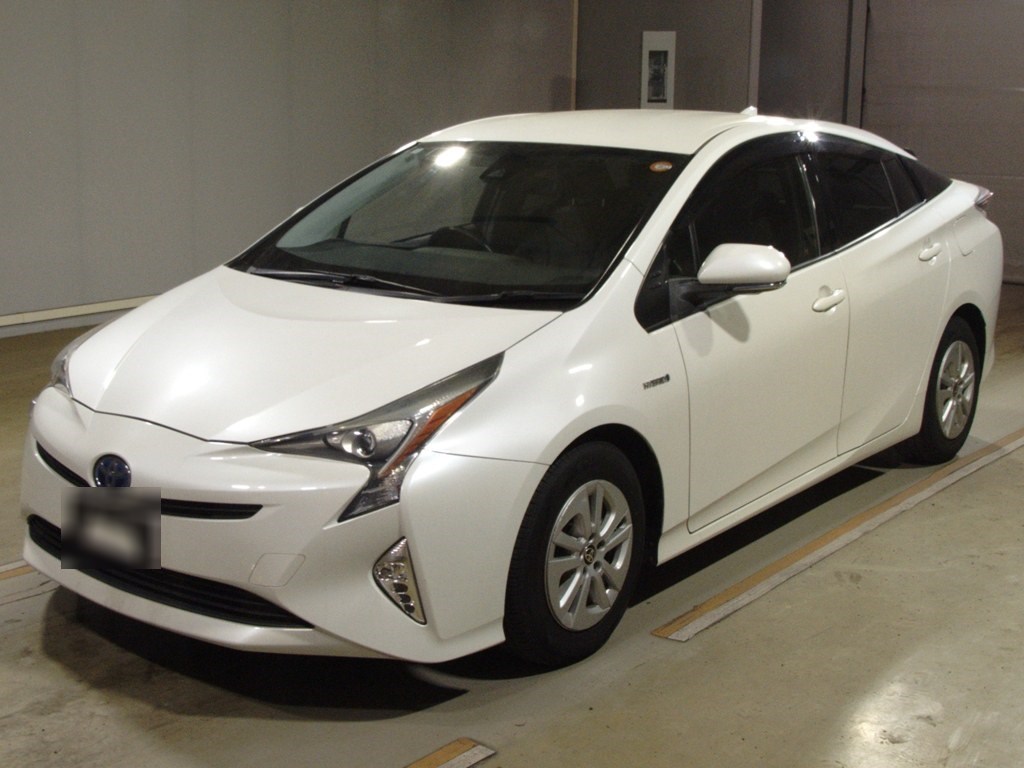 トヨタ プリウス S