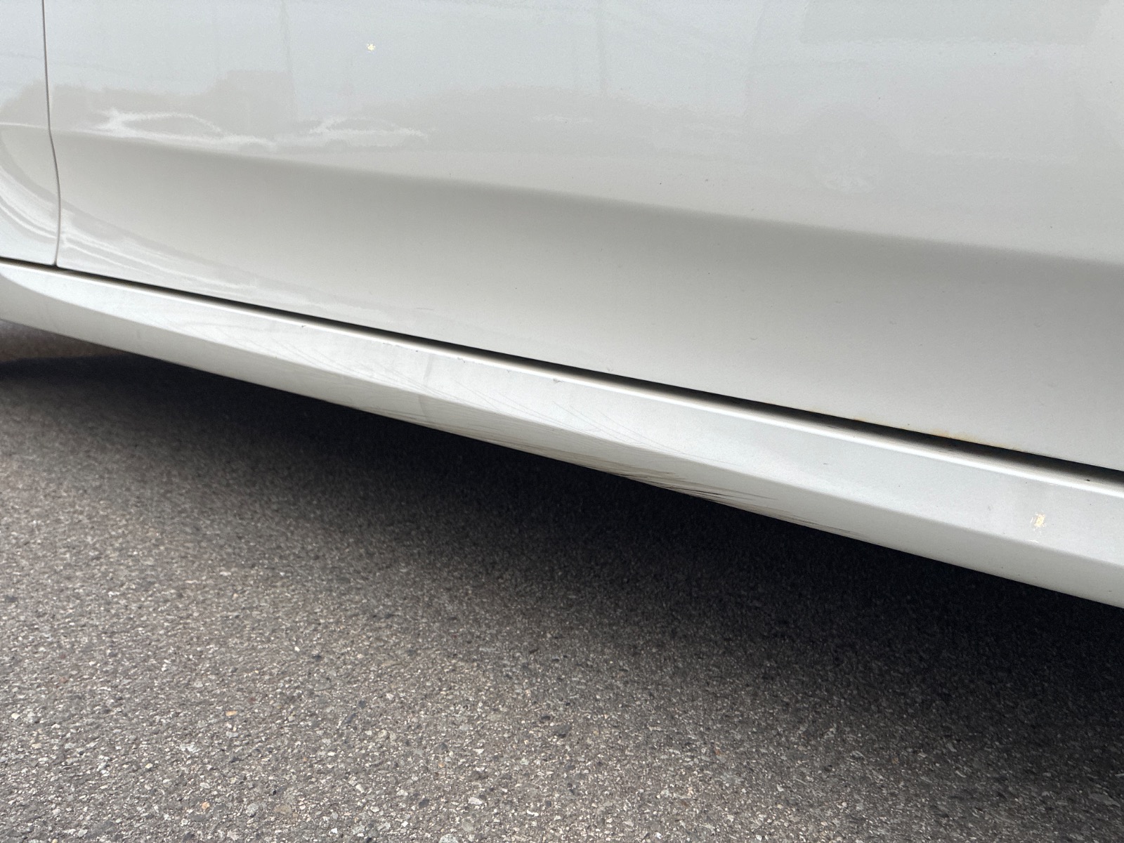 キズ・ヘコミ_22