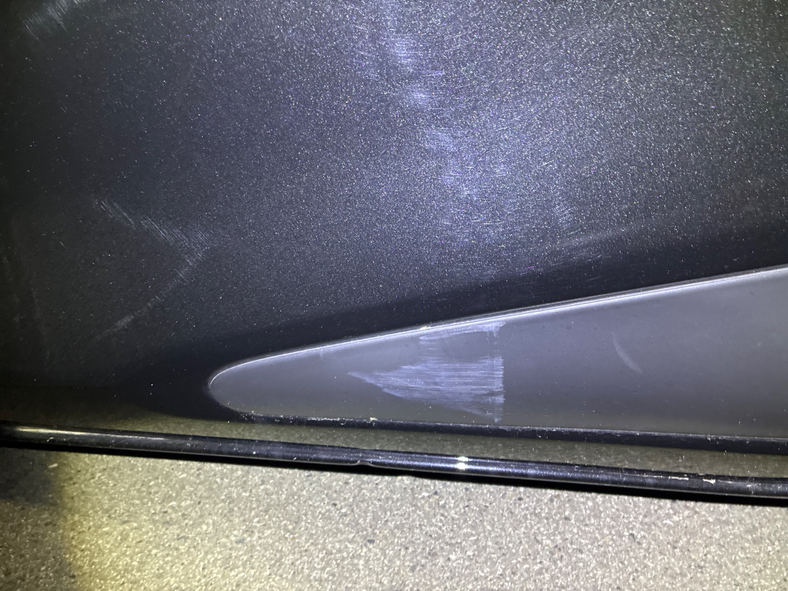 キズ・ヘコミ_24