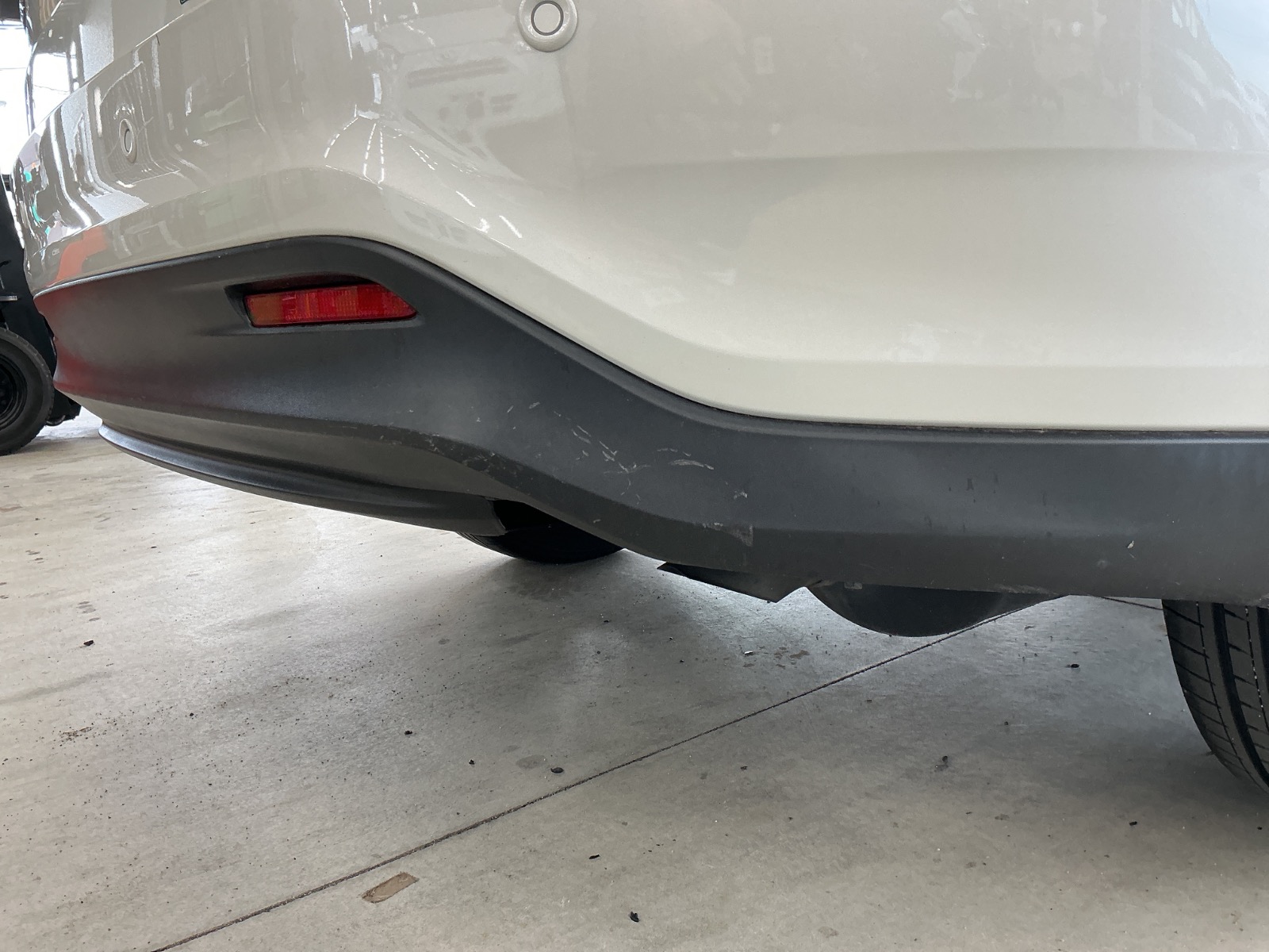 キズ・ヘコミ_56