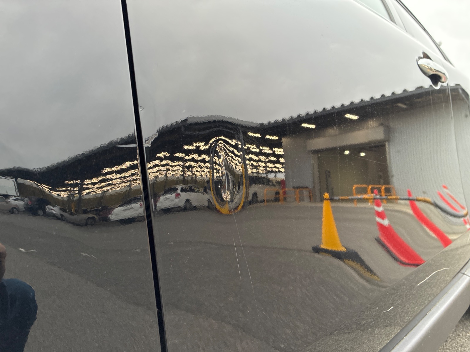 キズ・ヘコミ_16